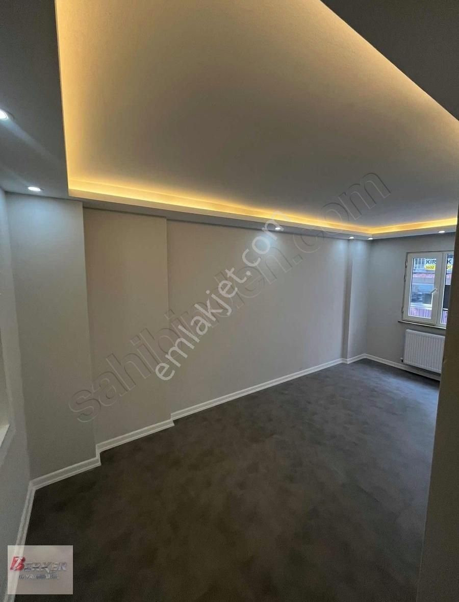 Şehzadeler İbrahimçelebi Satılık Daire Karaköy 3+1 Full Tadilatlı Asansörlü Daire