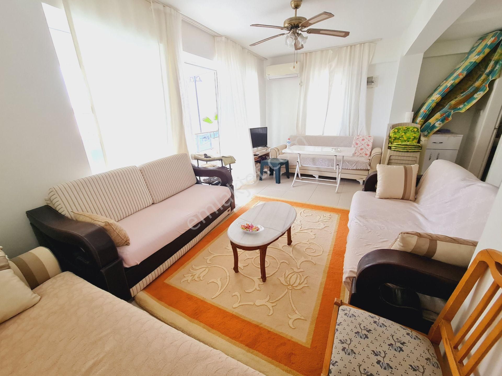 Akbükde Eşsiz Manzaraya Sahip 3+1 Ful Eşyalı Villa - Görsel 9