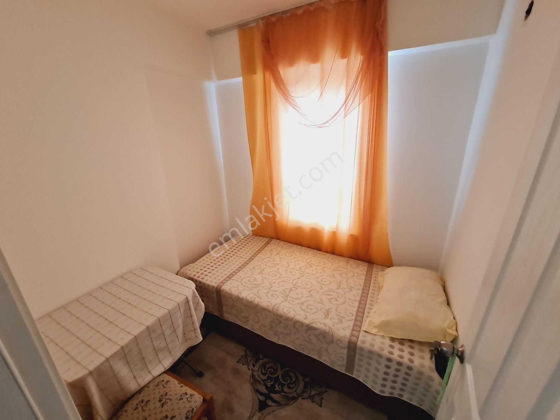 Akbükde Eşsiz Manzaraya Sahip 3+1 Ful Eşyalı Villa - Görsel 15