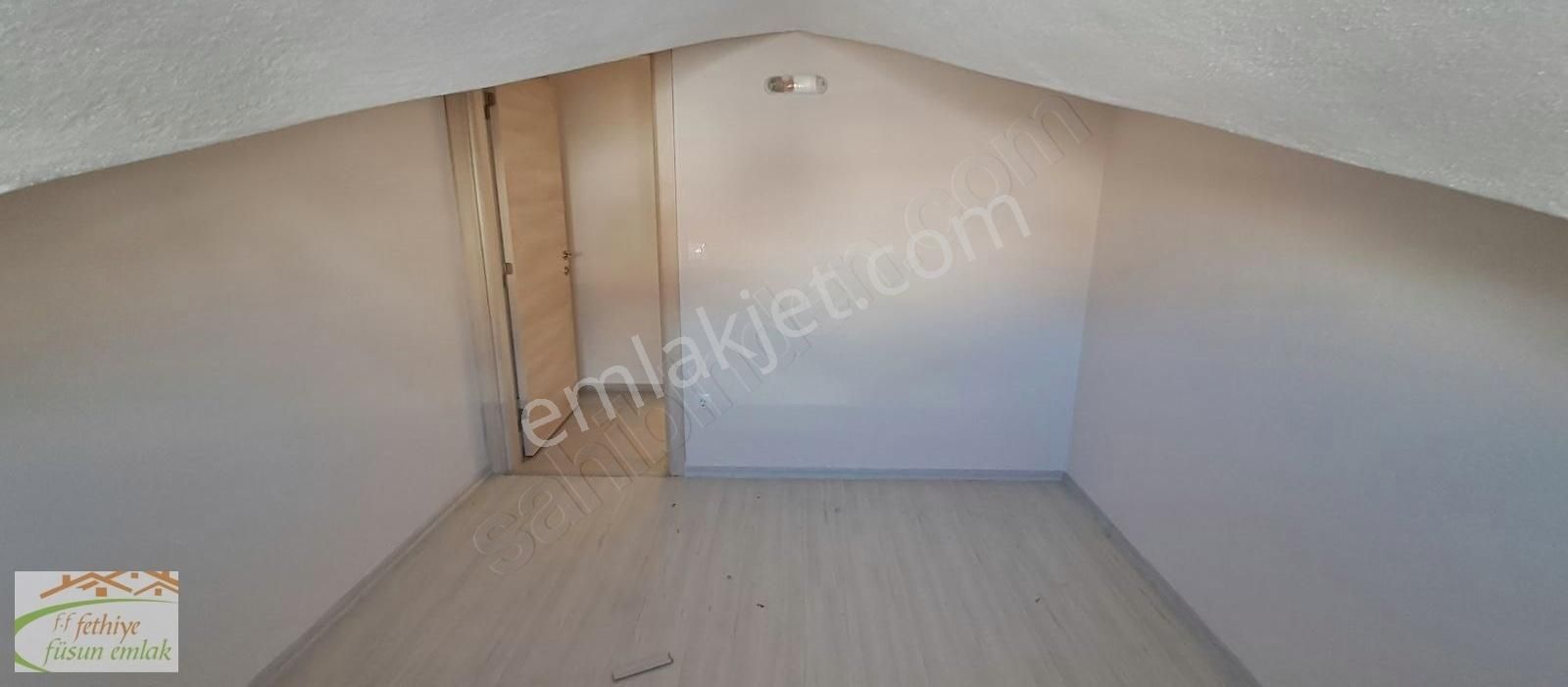 Fethiye Çamköy Satılık Daire Füsun Emlak'tan Ferah 4+1 Ayrı Mutfak Salon Çatı Dubleks Daire