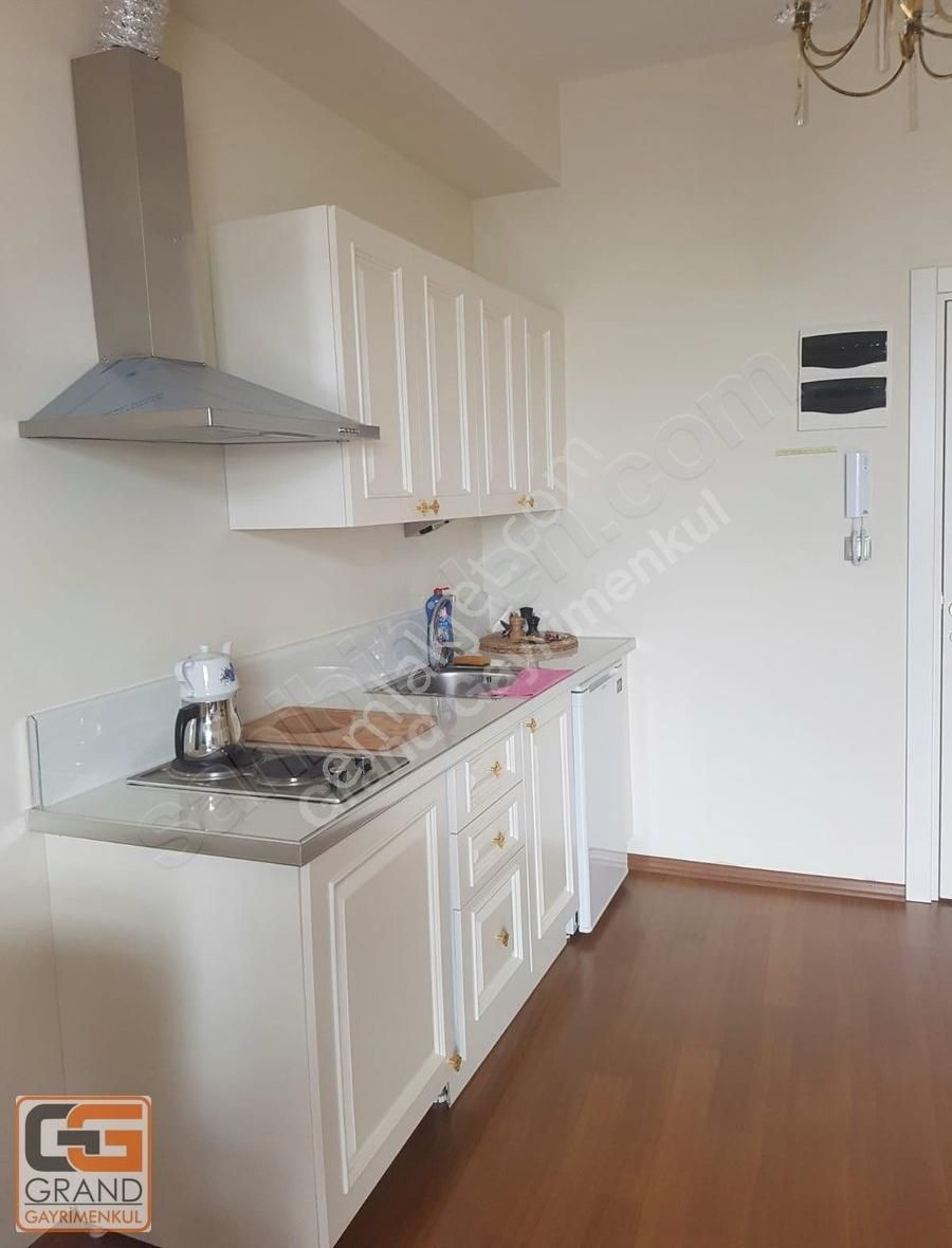 Pendik Yenişehir Satılık Daire Grand/elit Grand Palas Sitesinde Geniş Tip Full Eşyalı 1+0 Daire