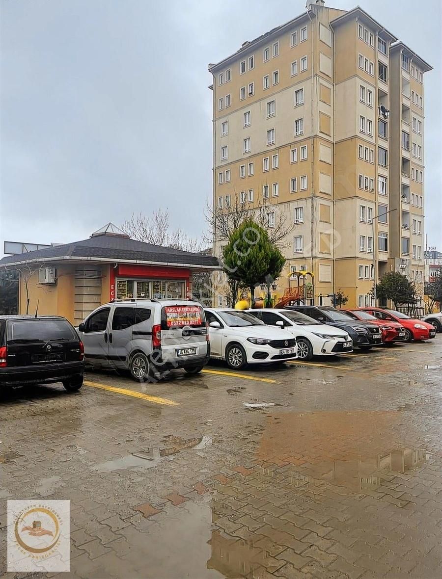 Başakşehir Kayabaşı Satılık Daire 23. Bölgede Zemin Kat 2+1 Satılık Daire