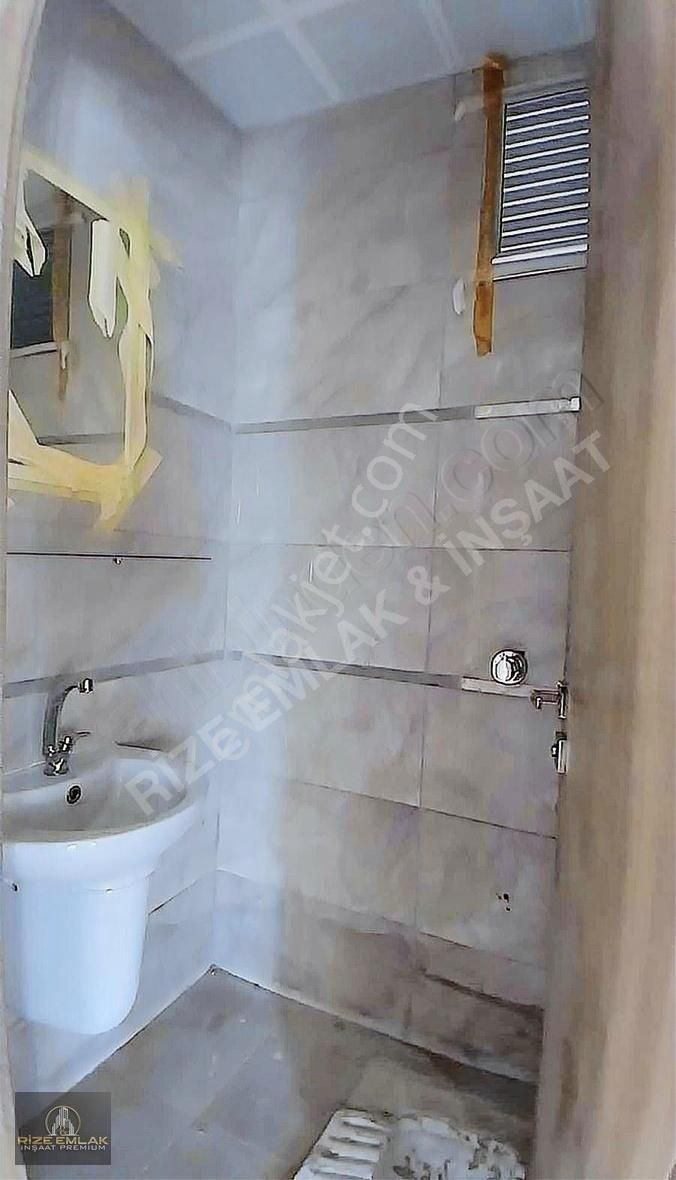 Rize Merkez Hayrat Kiralık Daire Hayrat Toki En Blokta 2+1 Kiralık Şehir Manzaralı !!