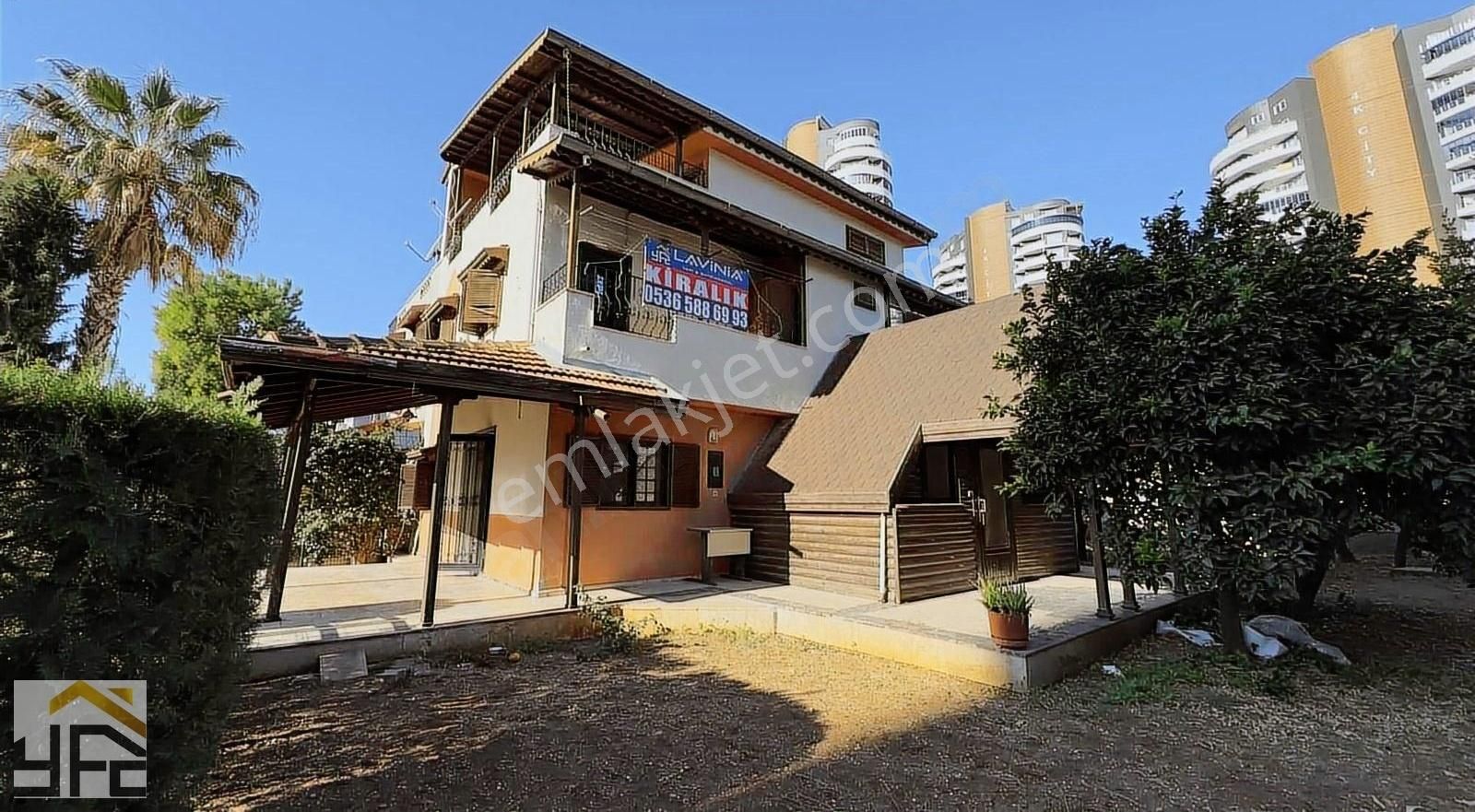 Çukurova Yüzüncüyıl Kiralık Villa Lavinia'dan Salkım Söğüt'te 4+1 Tripleks Kiralık Villa