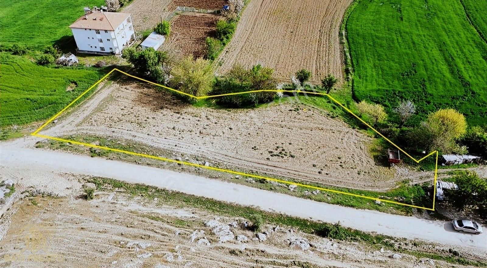 Elazığ Merkez Örençay Köyü Satılık Tarla Örençay(hinsor) Köyünde Satılık 2199 M2 Tarla