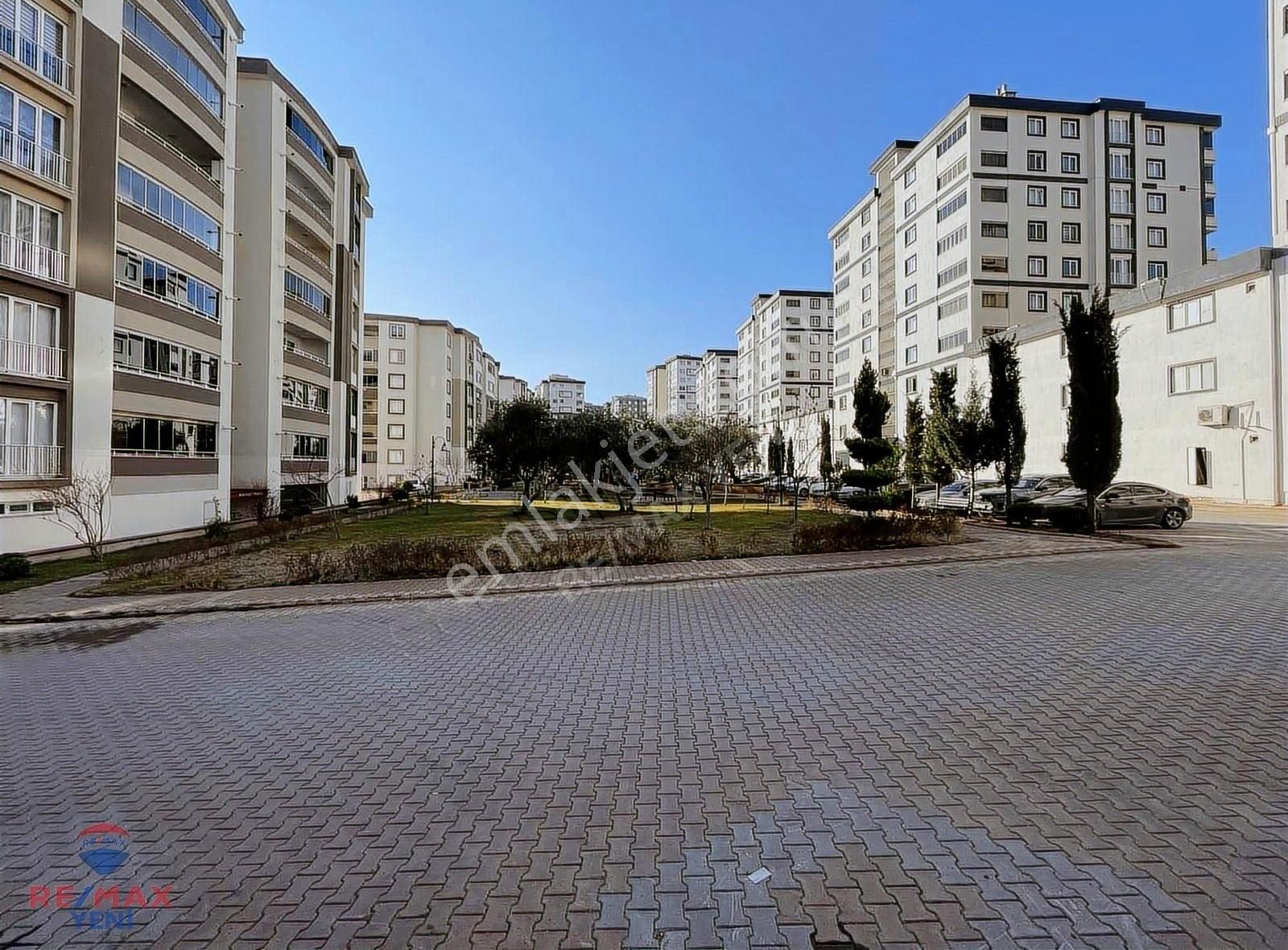 Onikişubat Boğaziçi Satılık Daire Remax Yeni'den Prestij Park Konutlarında Lüks 4,5+1 Daire~