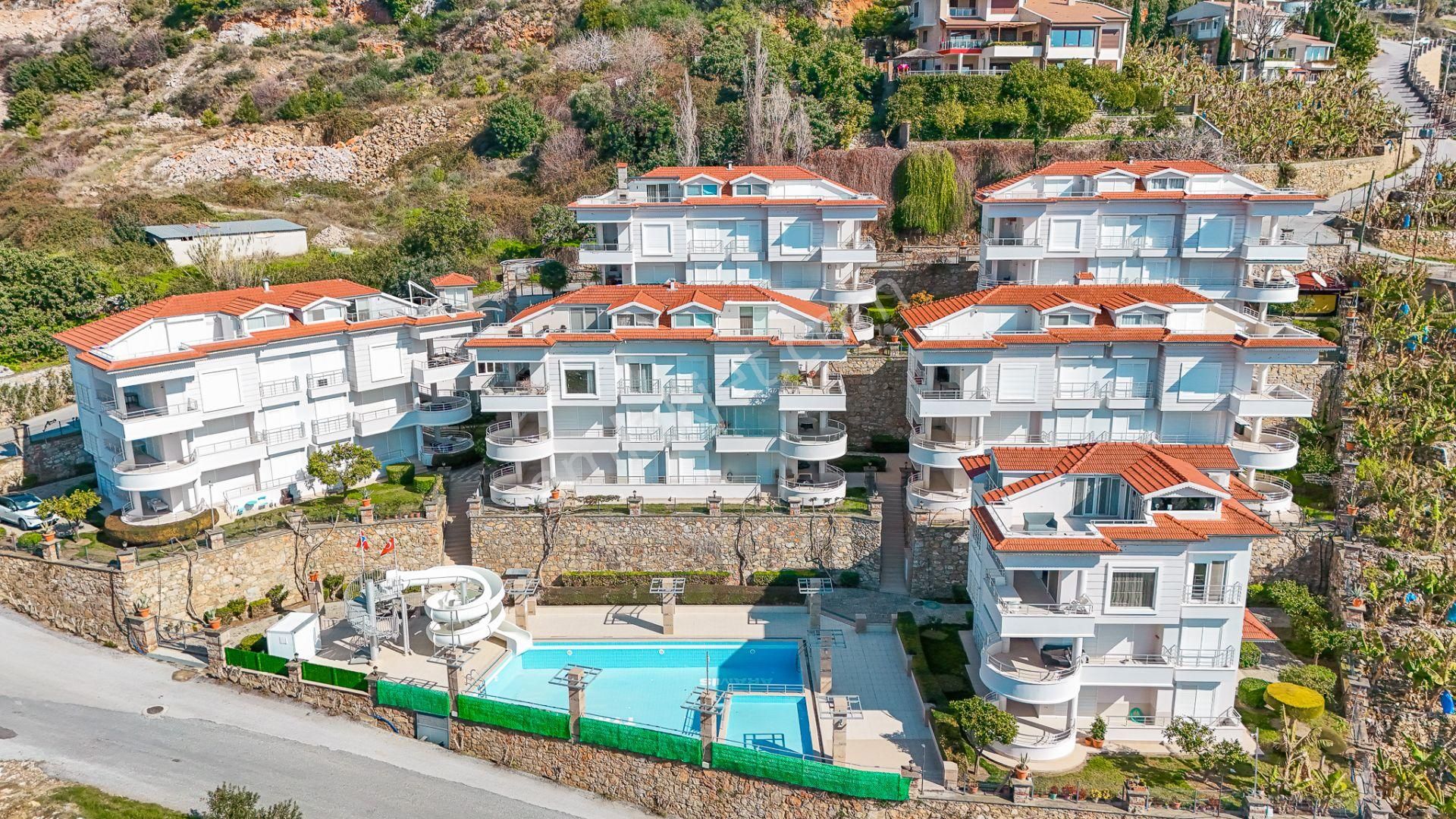 Alanya Cikcilli Satılık Daire Alanya Cikcilli 3+1 Manzaralı 160m2 Aktiviteli Ve Sakin Site İkam.uygun