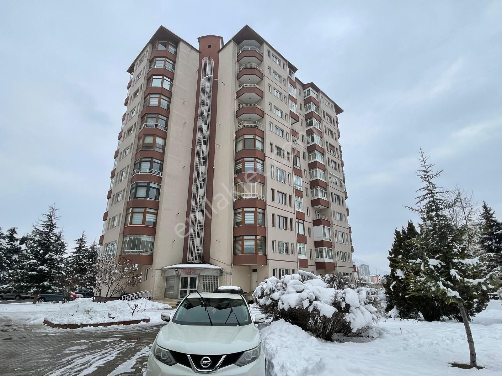 Melikgazi Yıldırım Beyazıt Satılık Daire Sivas Caddesi Üzeri Yıldızevler Tramvay Durağı Karşısı 3+1 Satılık Daire