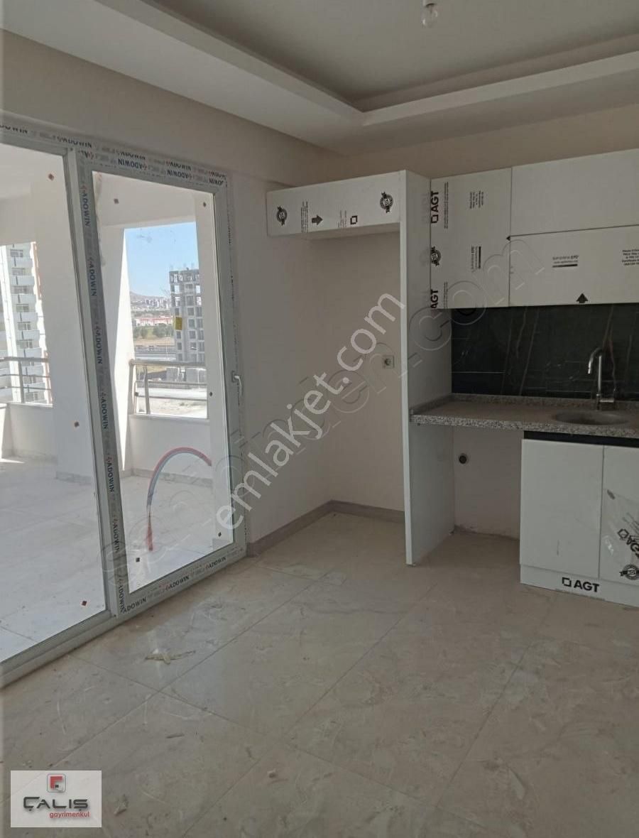 Kocasinan Şeker Kiralık Daire Kayseri Şehir Hastanesi Yanı 5 Odalı Orta Kat Daire