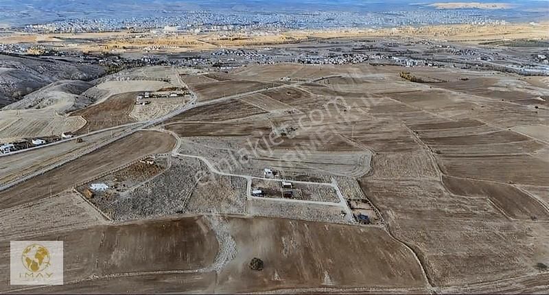 Sivas Merkez Yenice Köyü Satılık Tarla İmay Gayrimenkul'den Kolej Üstü Sivas Manzaralı Hobi Bahçesi