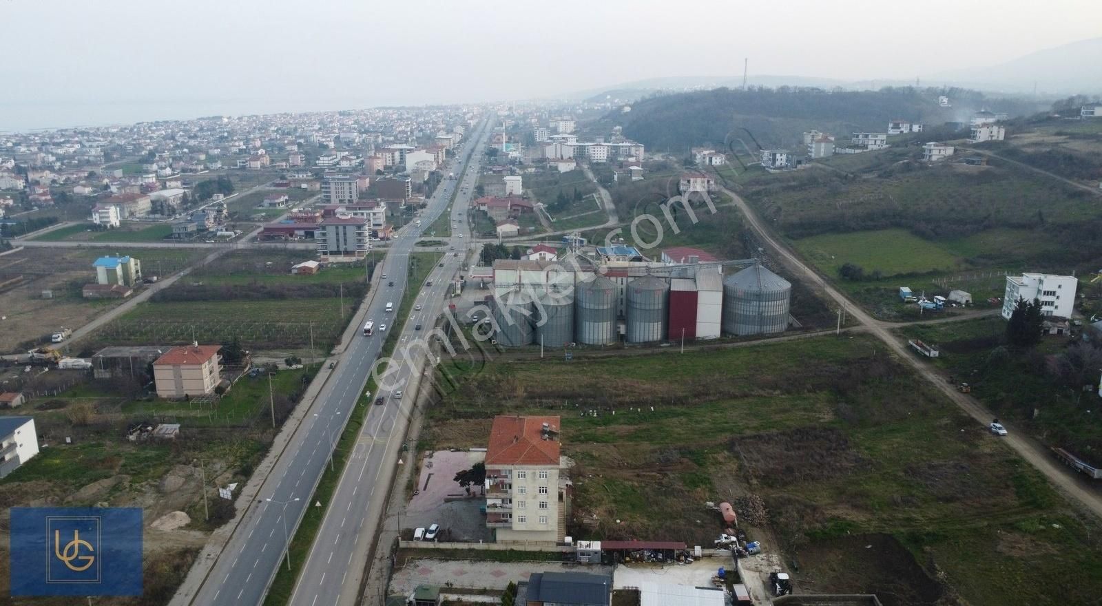 Atakum Camii Satılık Konut İmarlı Taflan'da Anayola 3. Parsel Satılık Arsa