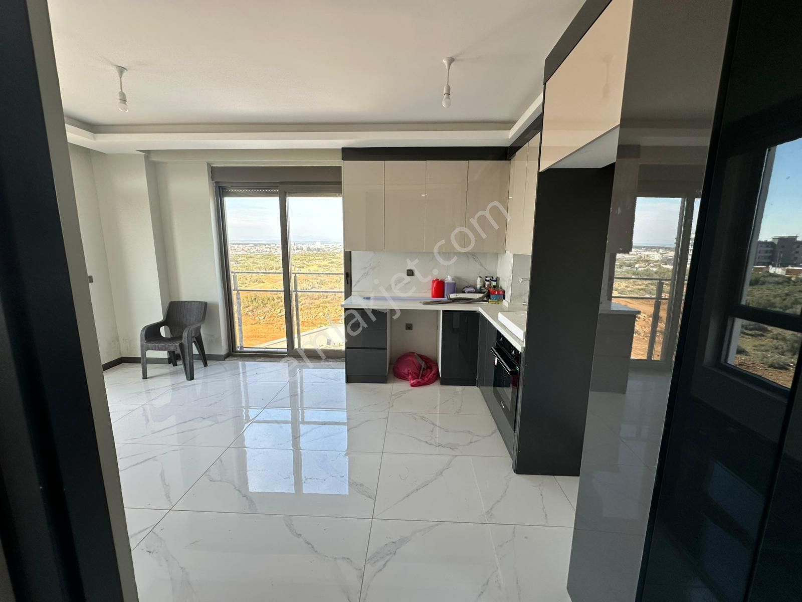 Aksu Altıntaş Satılık Daire Antalya Aksu Altıntaş Ta 1+1 Satılık 55m² Daireler