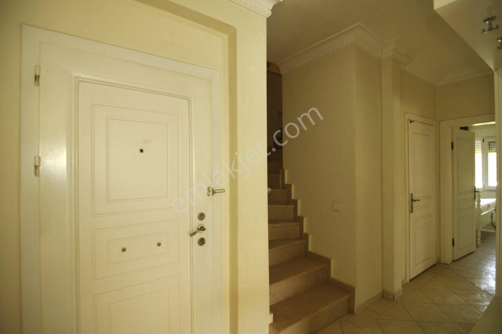 Big Duplex 4+1 Alanya Oba Furniture Resıdent Permıt