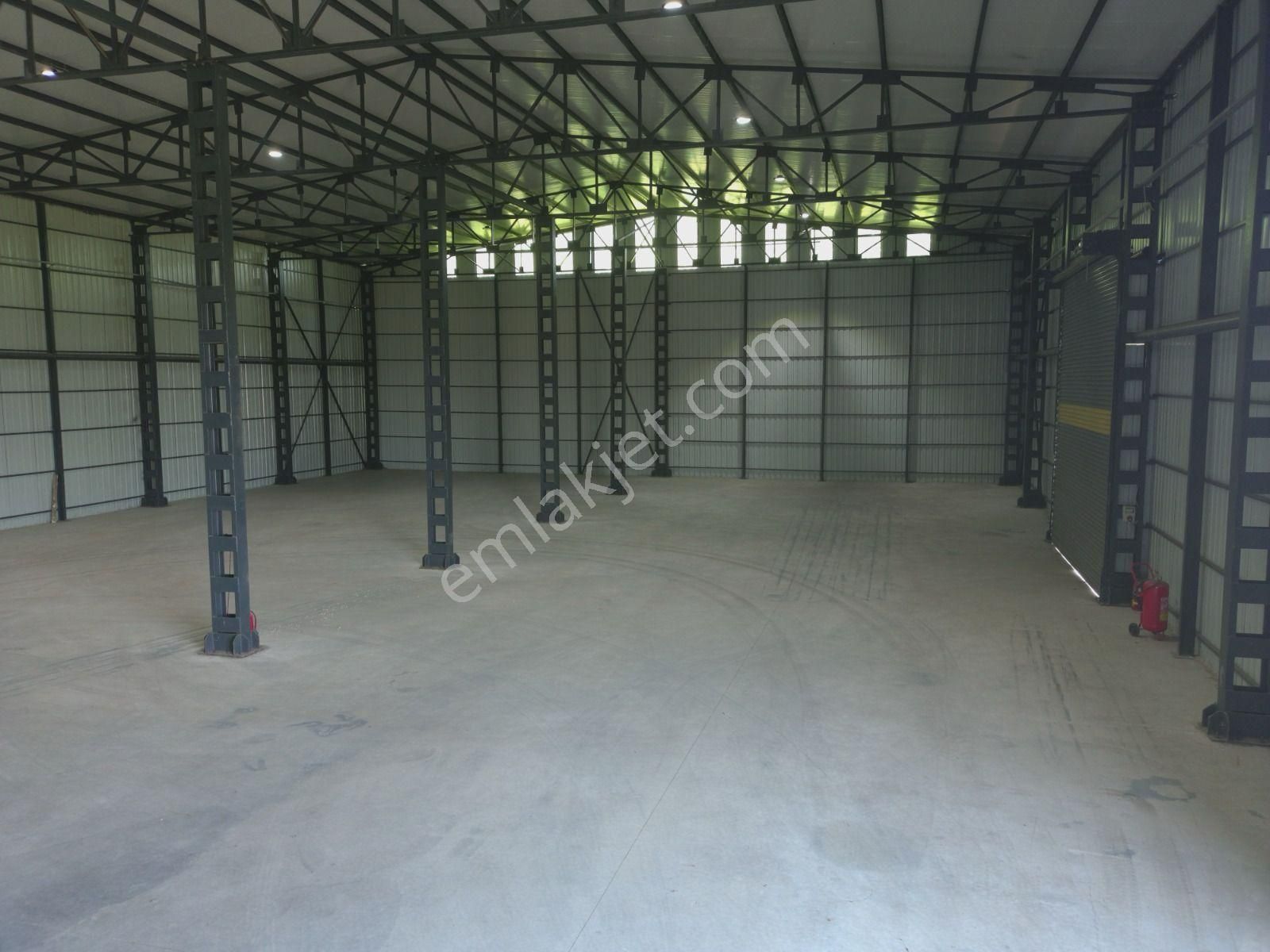 Alibey'den Terme Sivaslılar Mah.de 15 Dönüm İçinde 2500m2 Satılık Fabrika Veya Lojistik Depo - Görsel 7