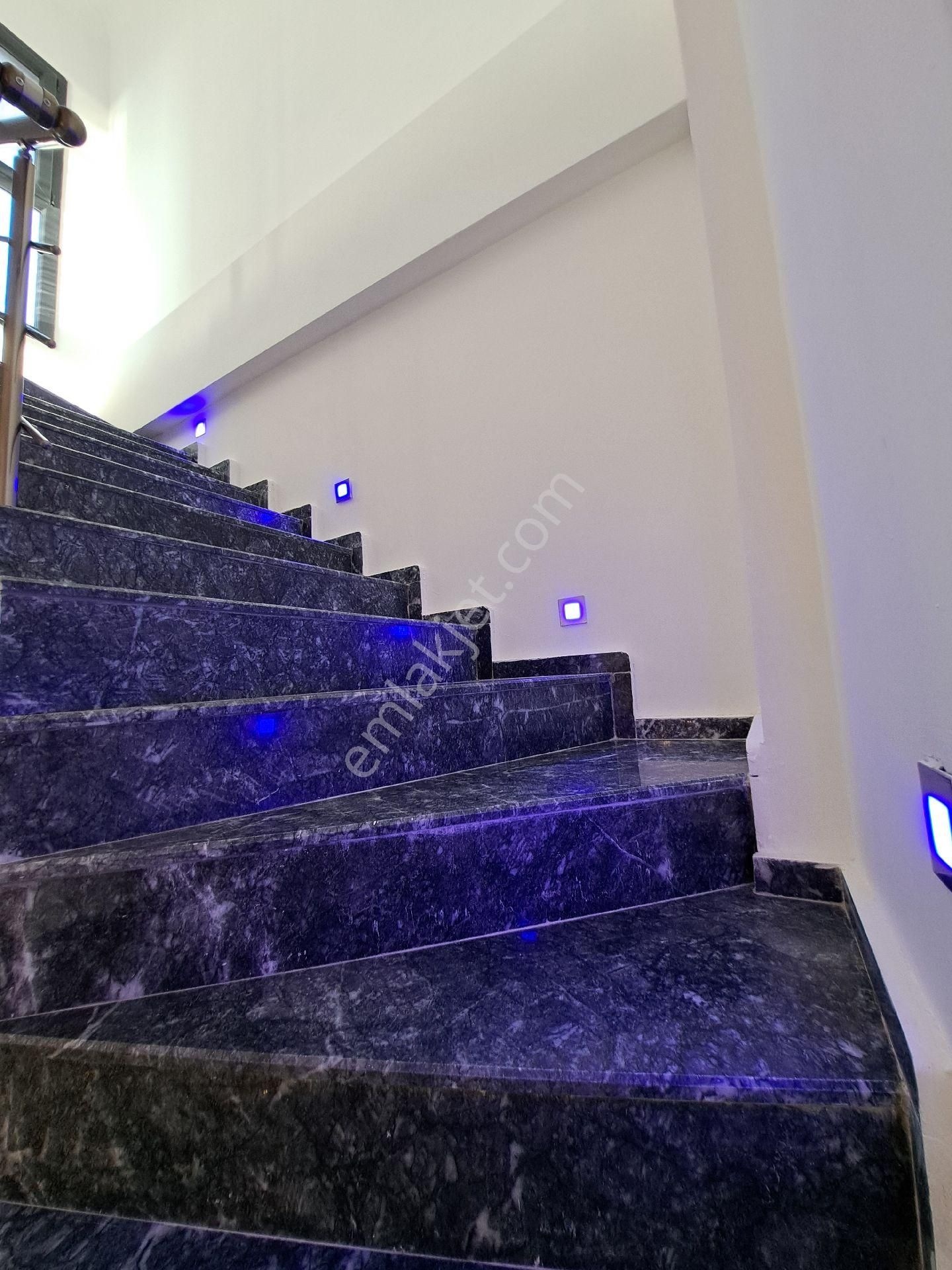 Sıra Dışı Bir Yaşam: Didim Akbükte 4+2 Modern Villa - Görsel 22