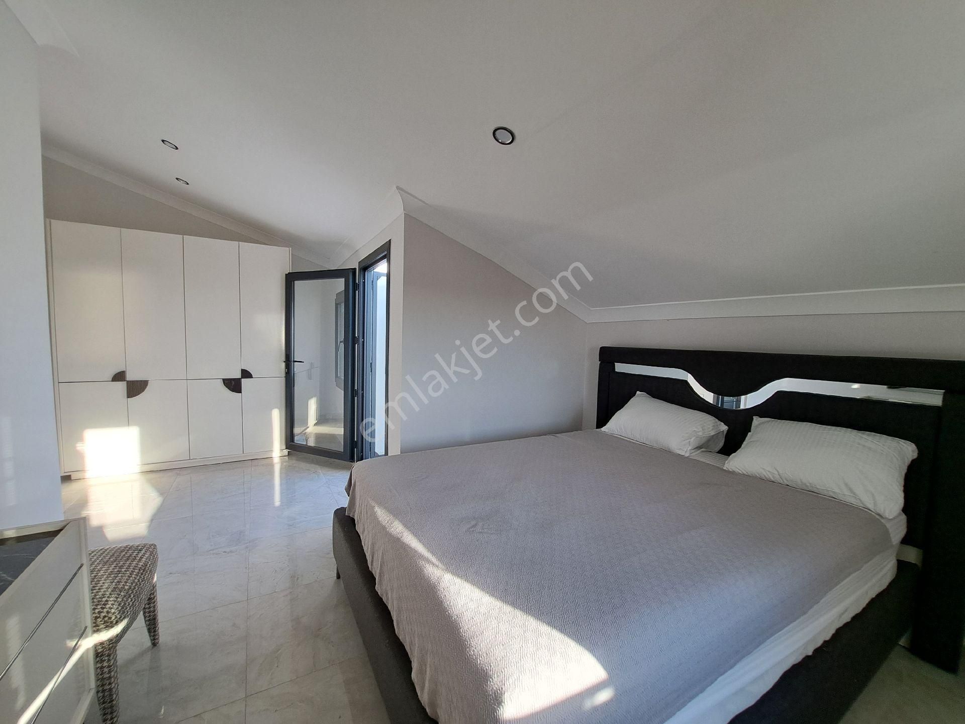 Sıra Dışı Bir Yaşam: Didim Akbükte 4+2 Modern Villa - Görsel 25