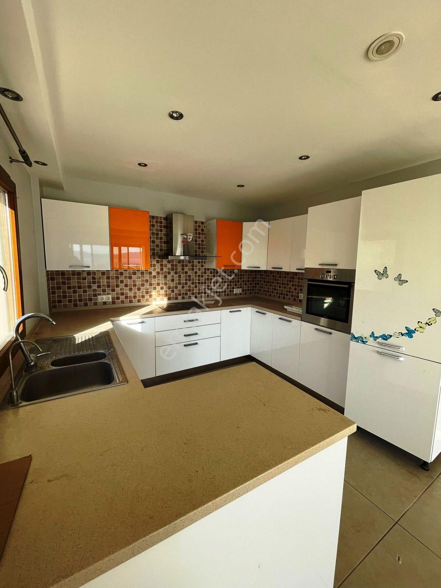 Bodrum’da Full Kale & Deniz Manzaralı Satılık Üst Kat Daire! - Görsel 5