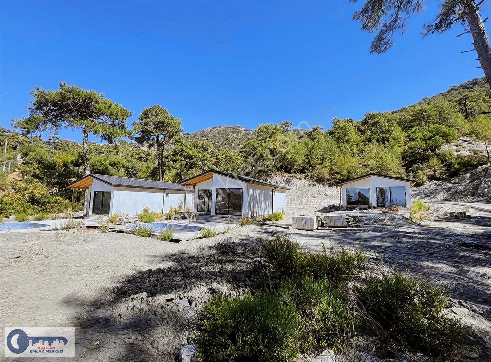 Kaş Kalkan'da 8500 M2 Arazide Natamam 6 Villa Ve 1 Ev - Görsel 9