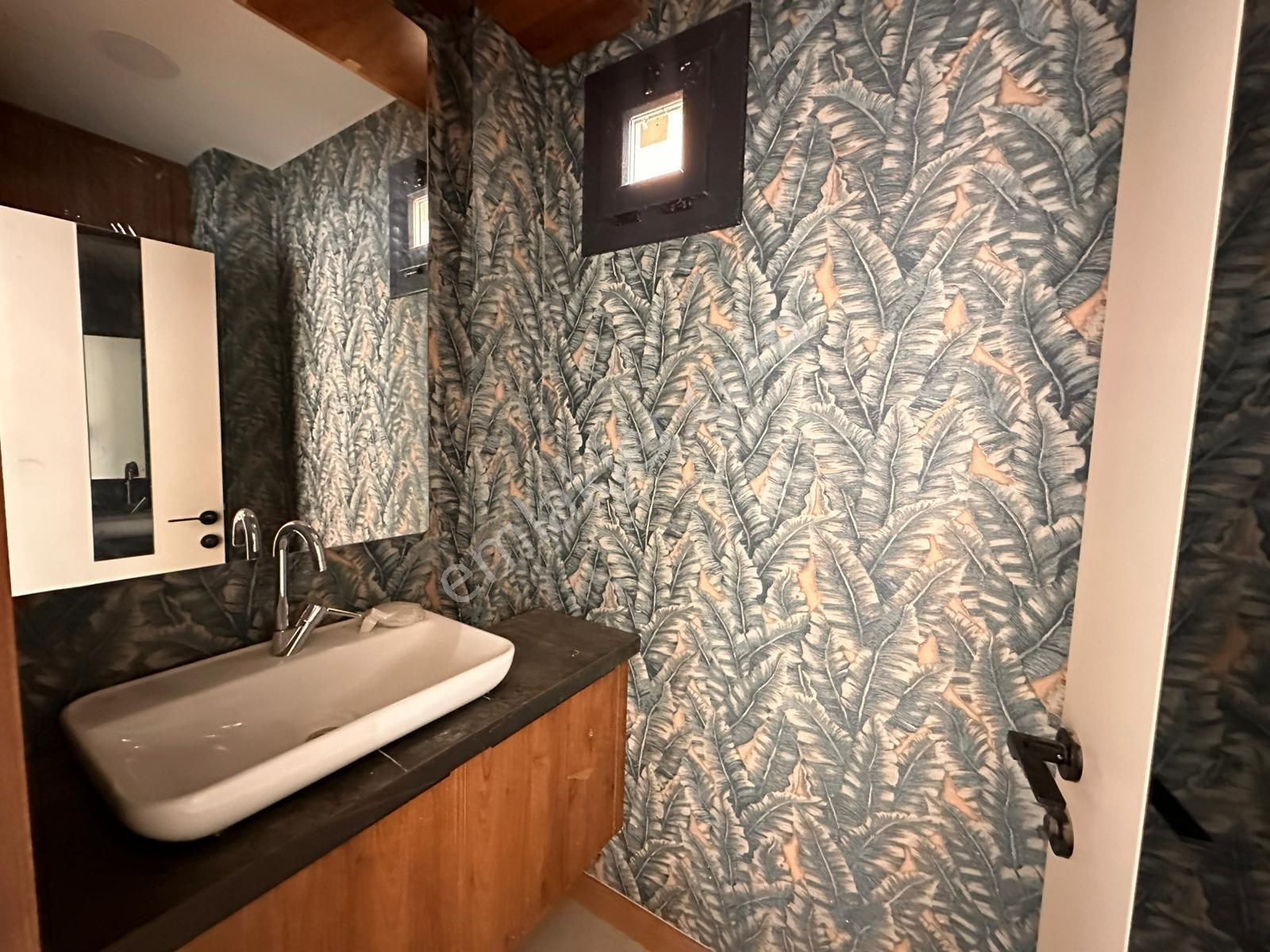 Güre Ağaçlı Yolda Havuzlu 3+1 Site İçerisinde Müstakil Satıılık Villa - Görsel 12