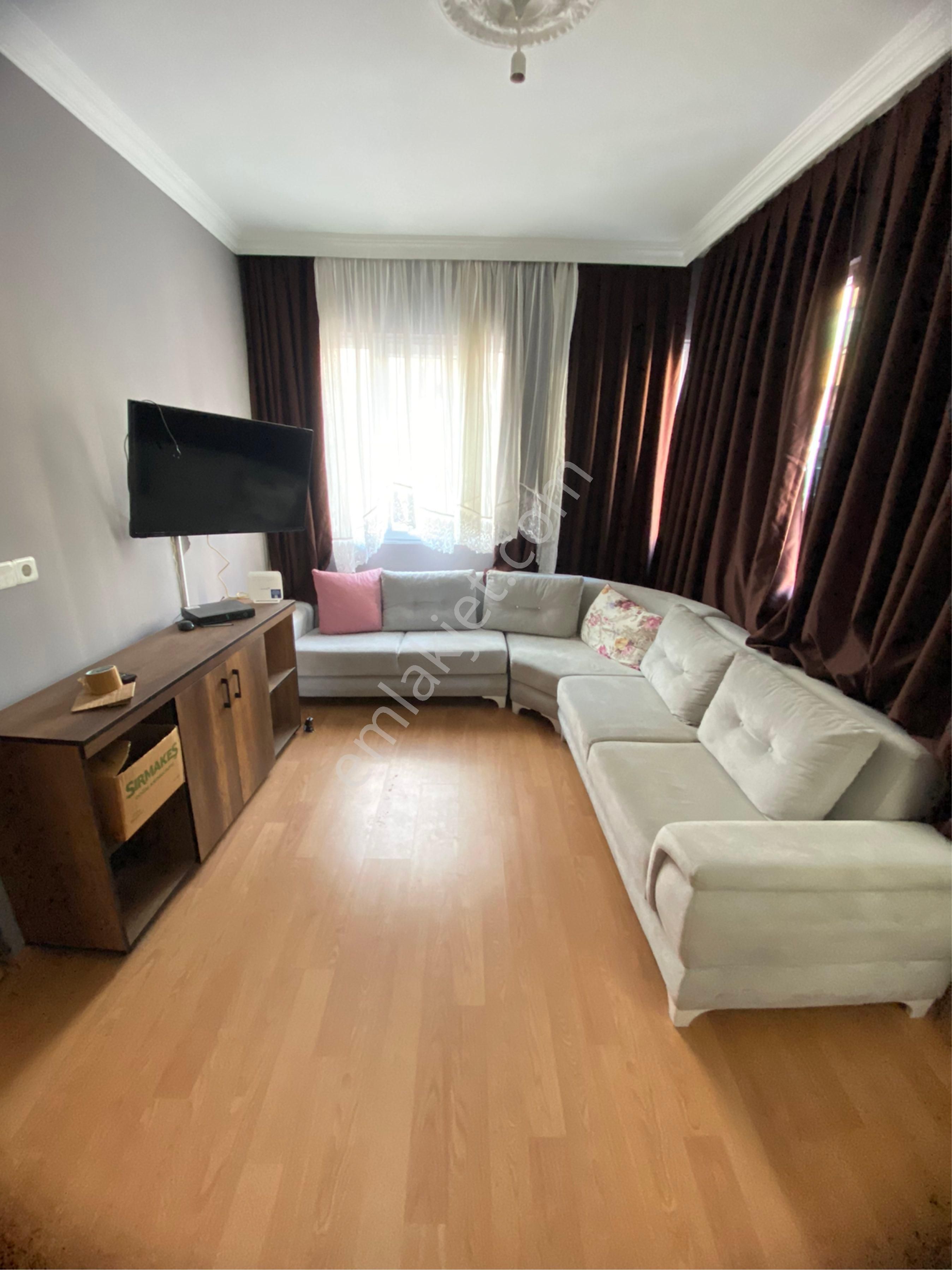 Fatih Aksaray Kiralık Daire Ulaşım Dibinde Eşyalı Daire