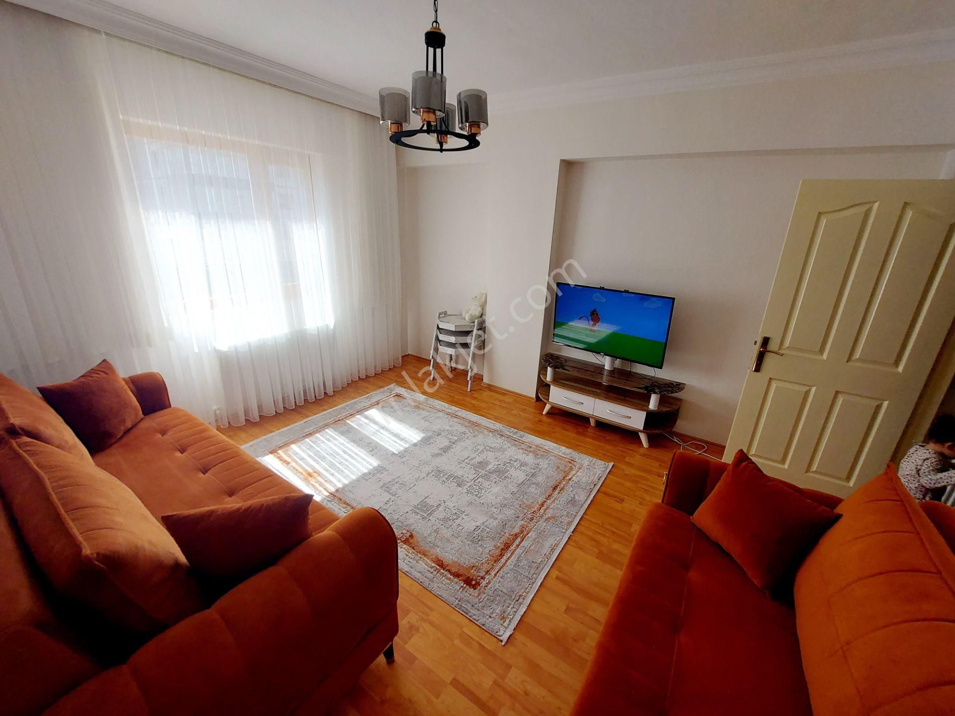 Sincan Yenikent Mustafa Kemal Mah.merkeze Yakın 3+1 Yapılı 1. Katta Satılık Daire - Görsel 4