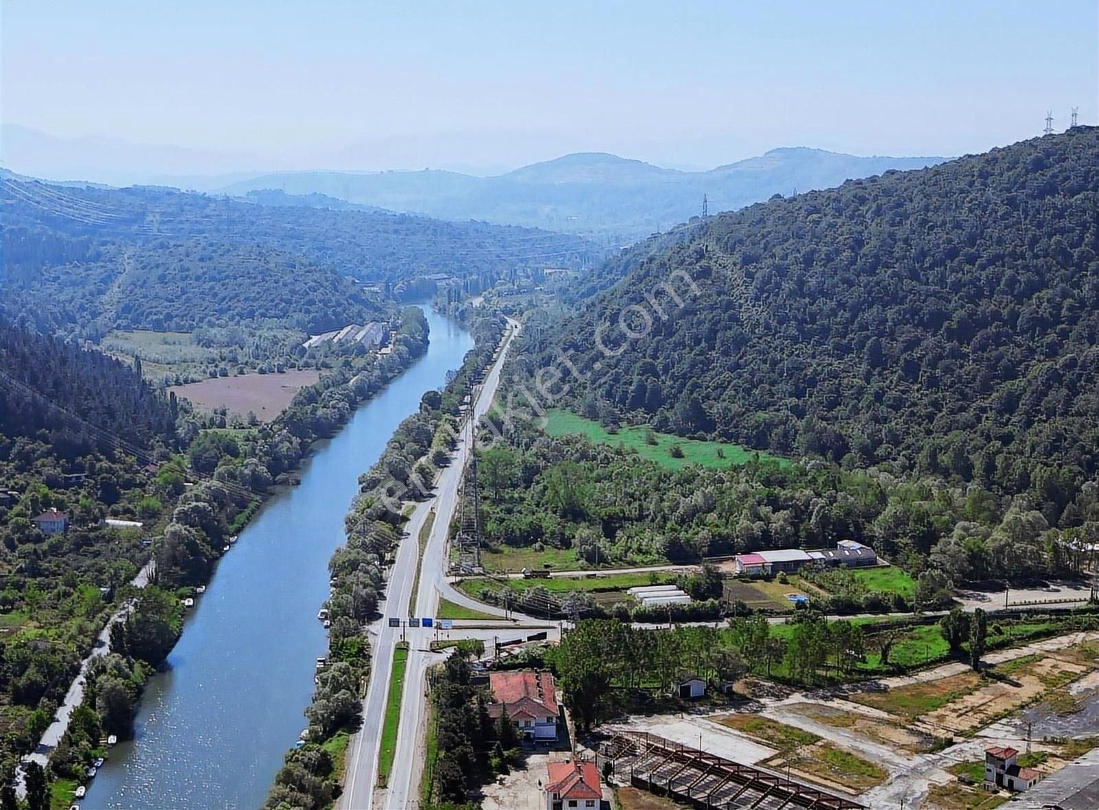 Bartın Merkez Karasu Köyü (Boğaz) Satılık Sanayi İmarlı Altın Emlaktan Satılık 130 Dönüm Sanayi İmarlı Arsa