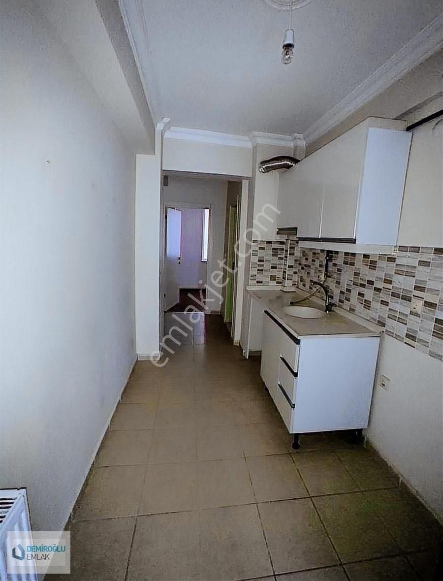 Tepebaşı Eskibağlar Kiralık Daire Espark Yakını Arakat 2 Oda Antre Mutfaklı Apart Daire