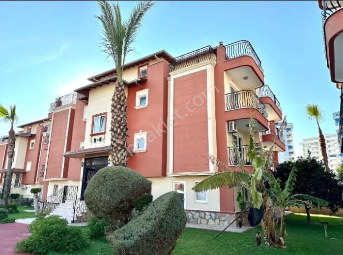 Alanya Kestel Satılık Villa Alanya / Kestel Satılık 4+1 260 M2 Villa