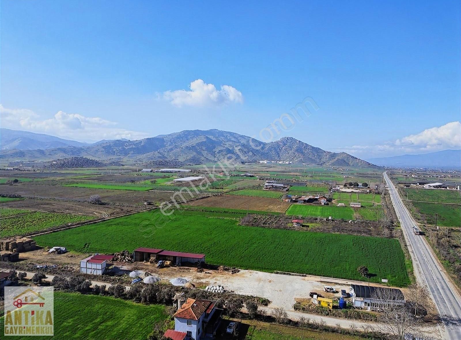 Ödemiş Konaklı Satılık Tarla Antika Gayrimenkul'den Konaklı'da Satılık İşyeri