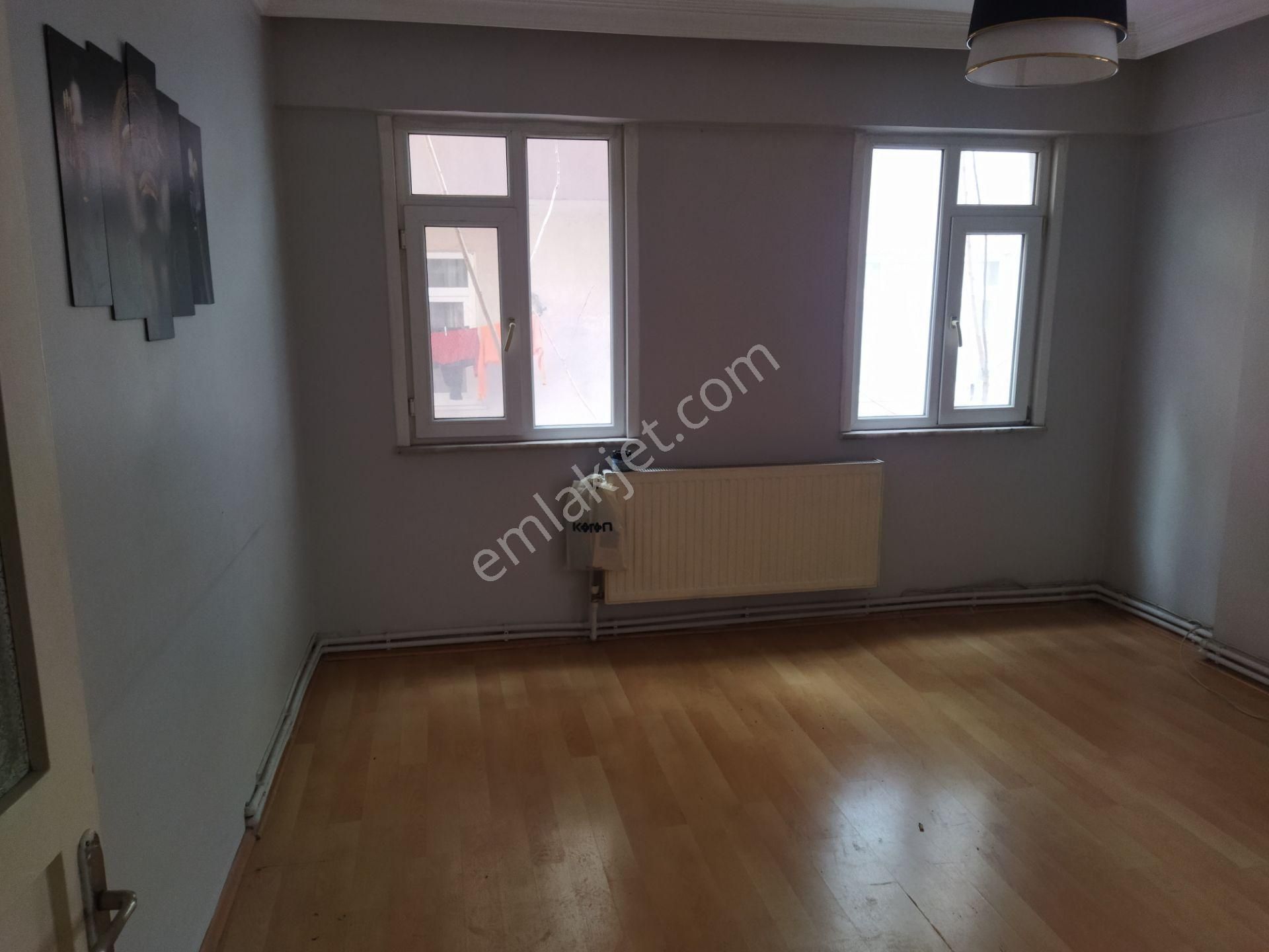 Güngören Mareşal Çakmak Kiralık Daire Kemal Kaya İ.ö.o.yakınında Tramvaya Yakın Kiralık Daire