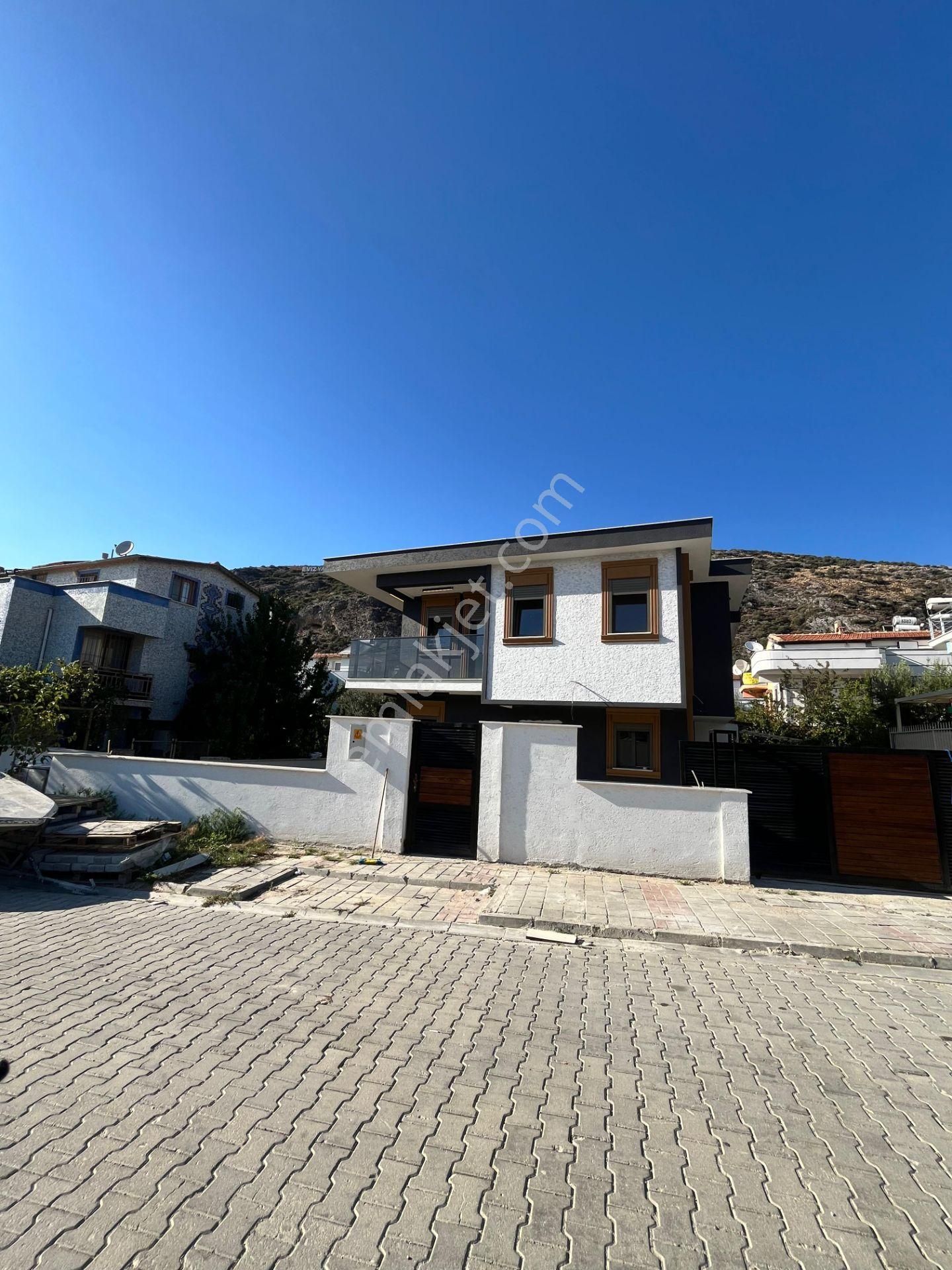 Kuşadası Yavansu Satılık Villa 2+1 Satılık Villa