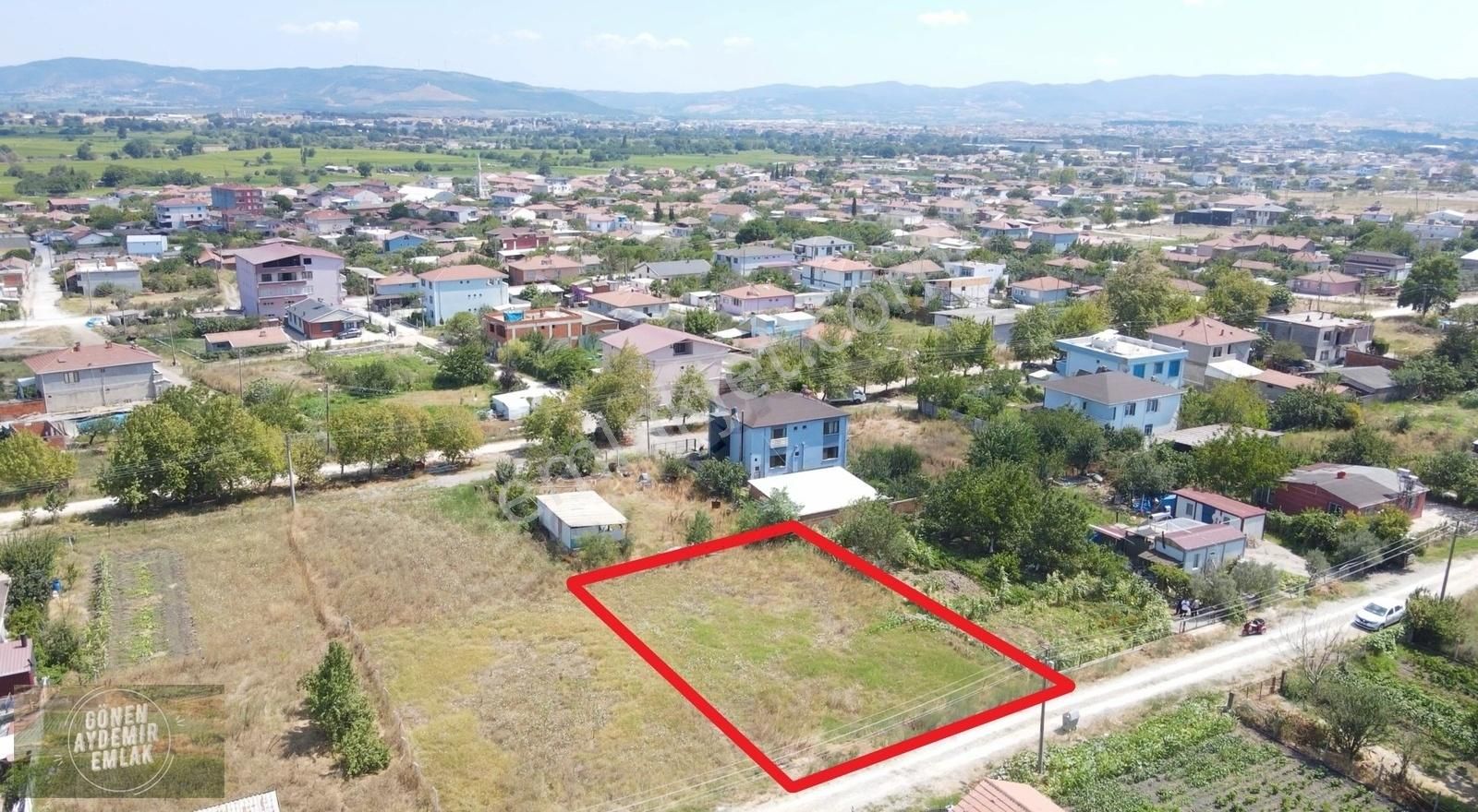 Gönen Hasanbey Satılık Konut İmarlı Gönenle İç İçe Doğalgazlı 595 M² İmarlı Villa Arsası