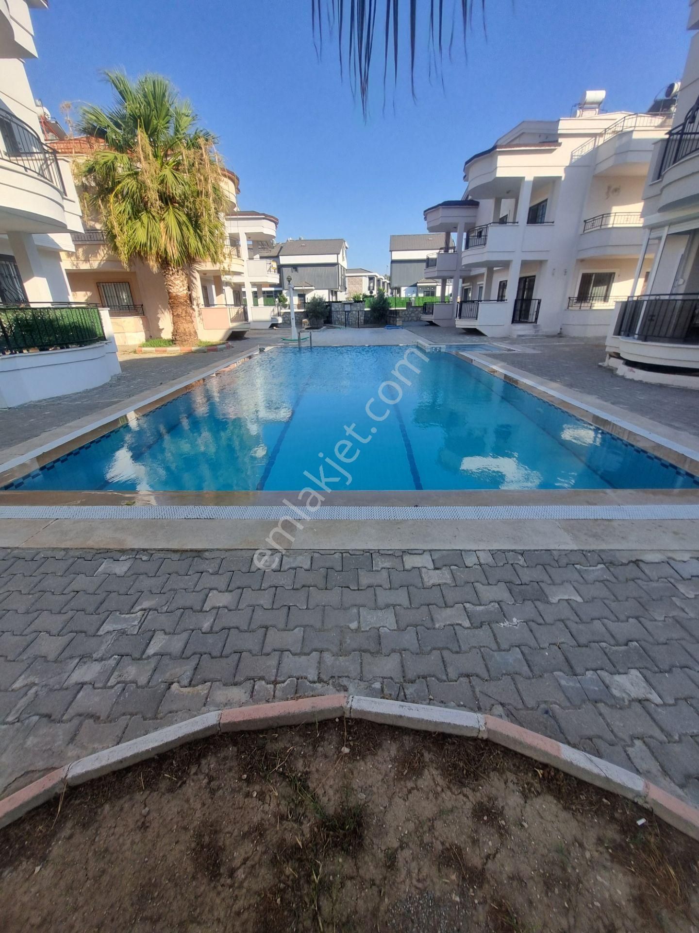 Didim Hisar Satılık Villa Didim, Sağtur 'da, Havuzlu Site İçerisinde Satılık 5+1 Tripleks Villa