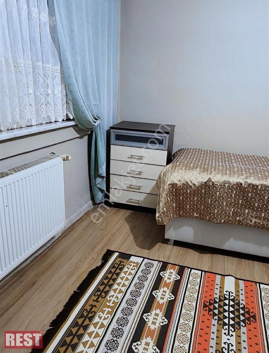 Kağıthane Hürriyet Kiralık Daire Cadde Üzerinde Asansörlü Teraslı Eşyalı 2+1 Kiralık Daire