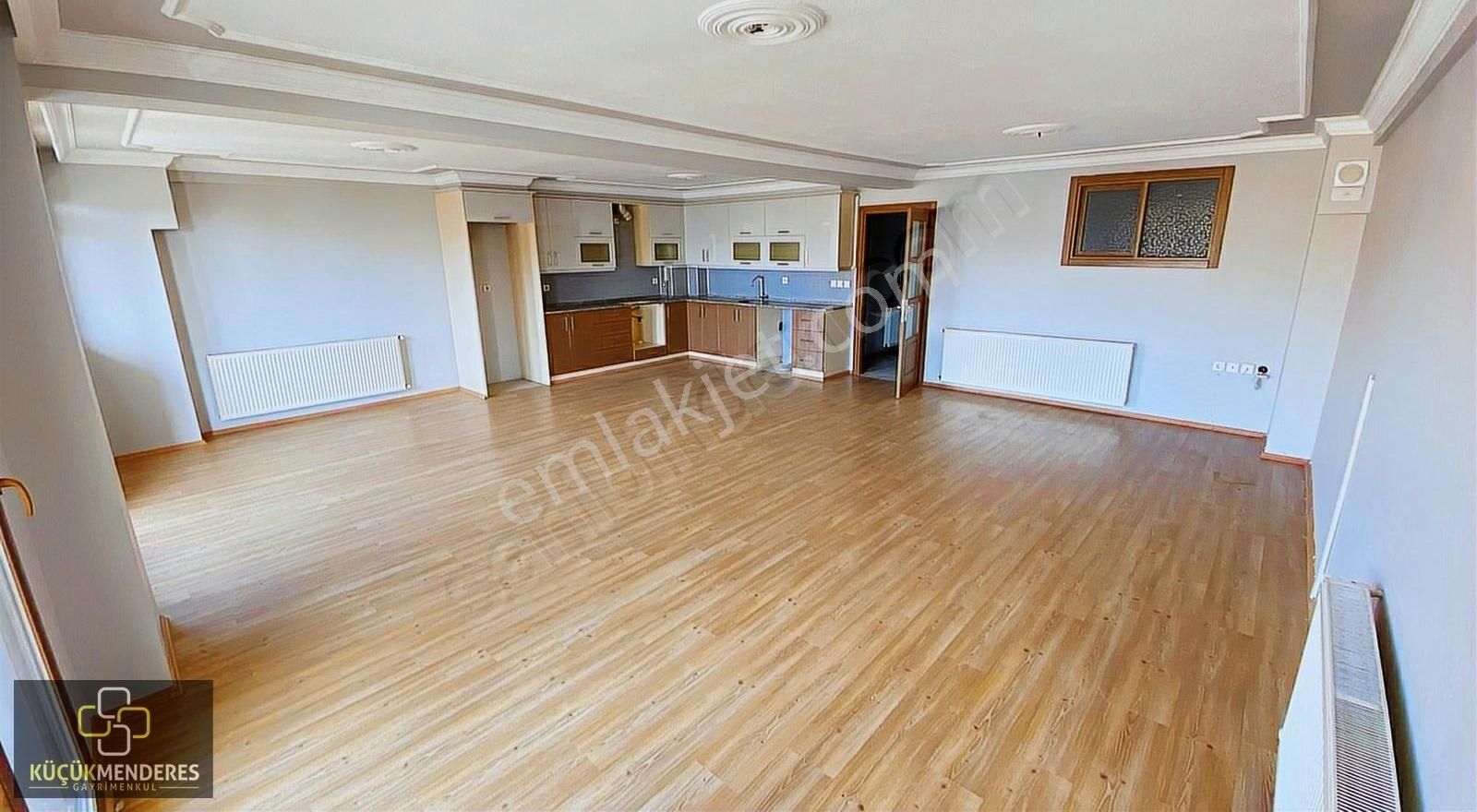 Ödemiş Atatürk Kiralık Daire Küçük Menderes'ten Ödemiş Atatürk Mah. Kiralık Daire 4+1