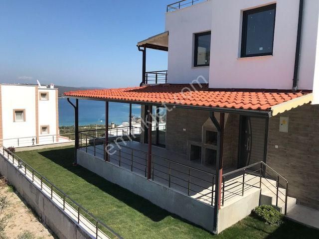 Morçiçek'ten Arko Sitesinde 4+1 Sıfır Lüks Villa...
