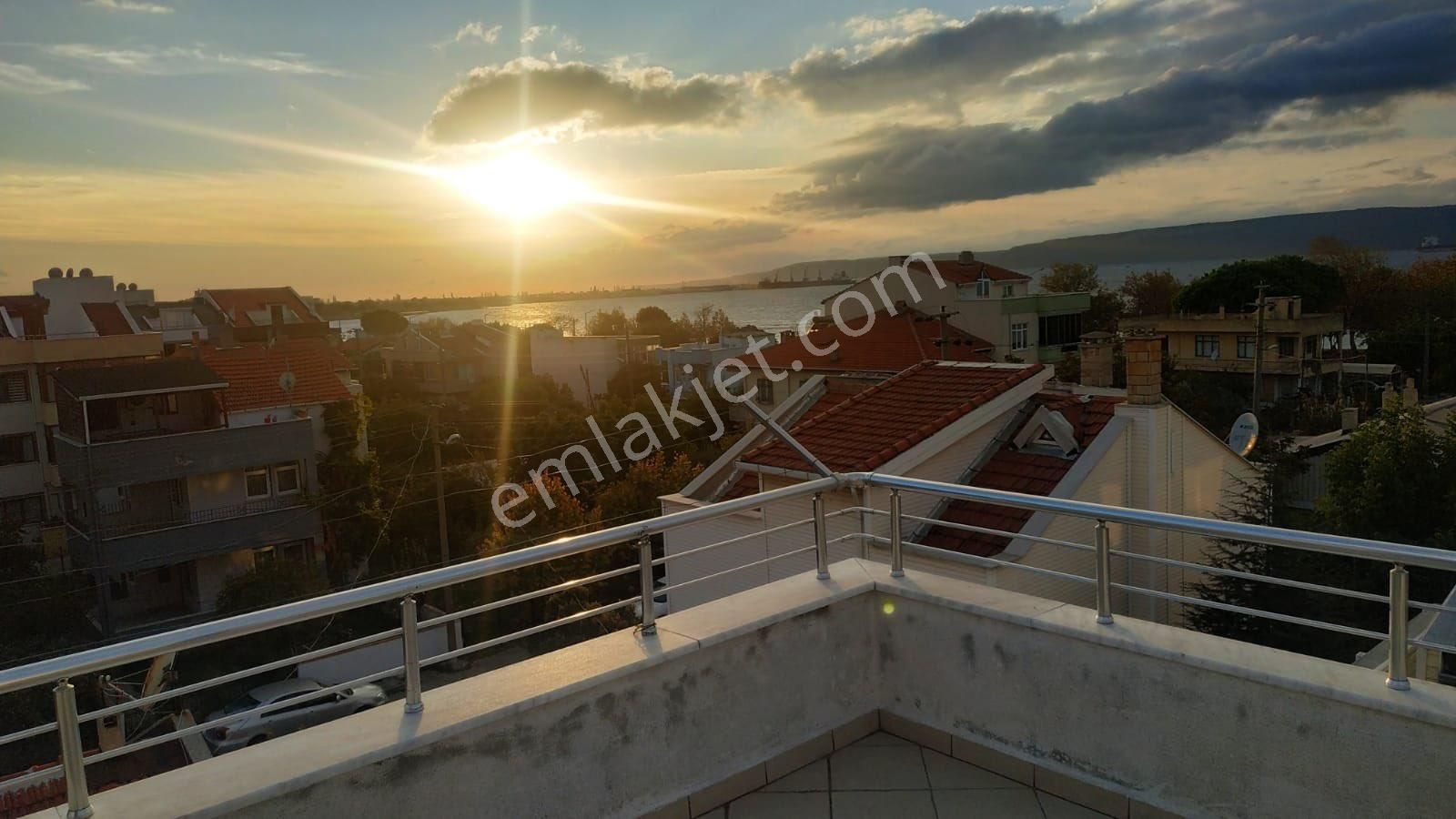 Çanakkale Merkez Kepez Bld. (Boğazkent) Kiralık Daire Kepez Bogazkentte Ful Eşyalı Ful Deniz Manzaralı 2+1 Daire