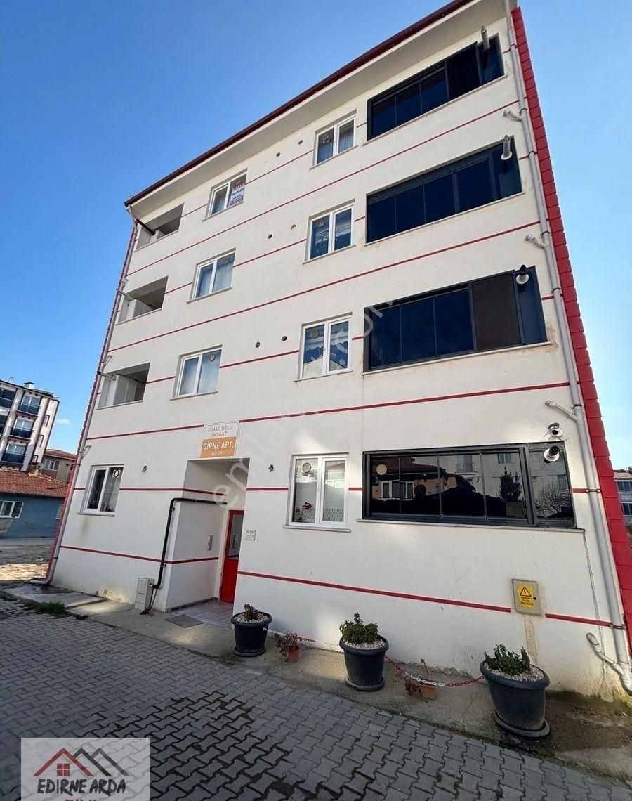 Edirne Merkez Abdurrahman Kiralık Daire Arda Emlak Ofisin’den Değirmen Migros Yakını Temiz Eşyalı Daire