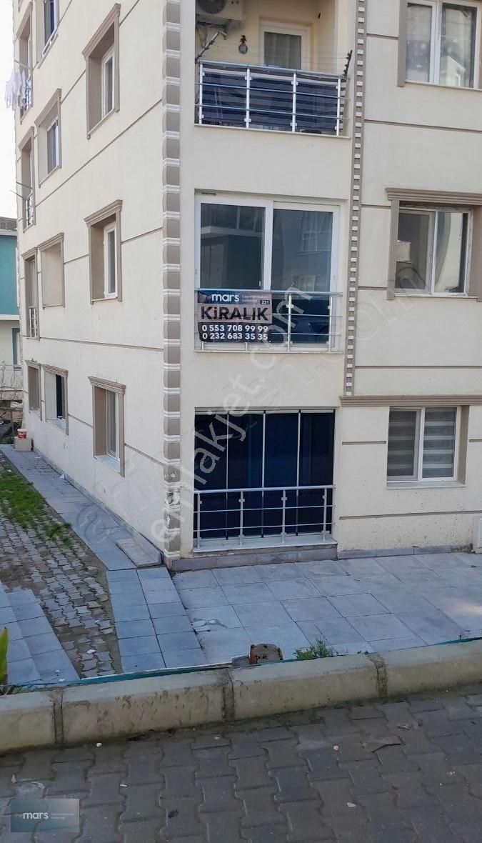 Kemalpaşa Ulucak İstiklal Kiralık Daire The Mars'tan Ulucak'ta 3+1 Kiralık Daire