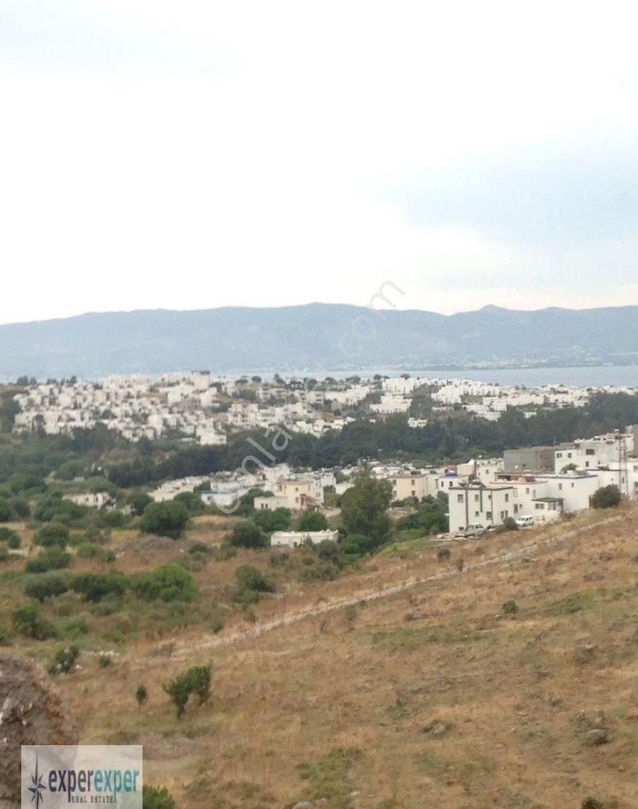 Bodrum Akyarlar Satılık Konut İmarlı Bodrum Akyarlar Kemer Bölgesinde Deniz Manzaralı Yola Yakın Köşe Parsel