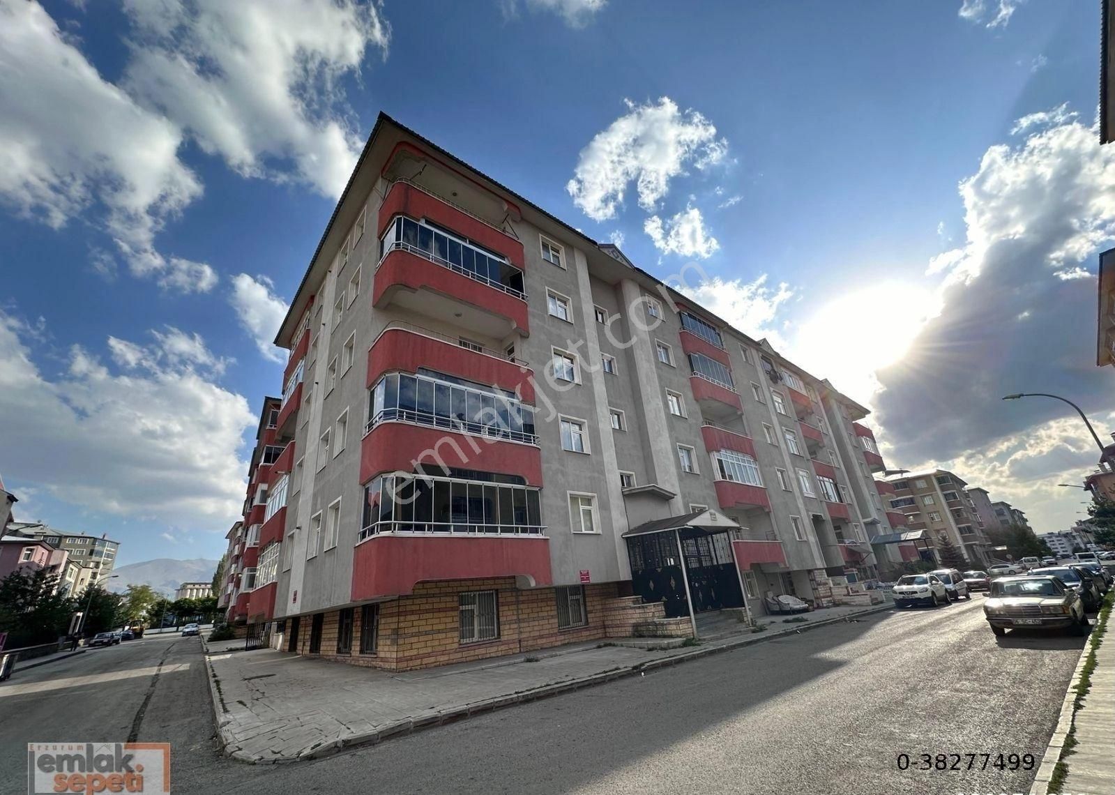 Erzurum Emlak Sepetin'ten Şükrüpaşa'da Fırsat Satılık 2+1 Daire
