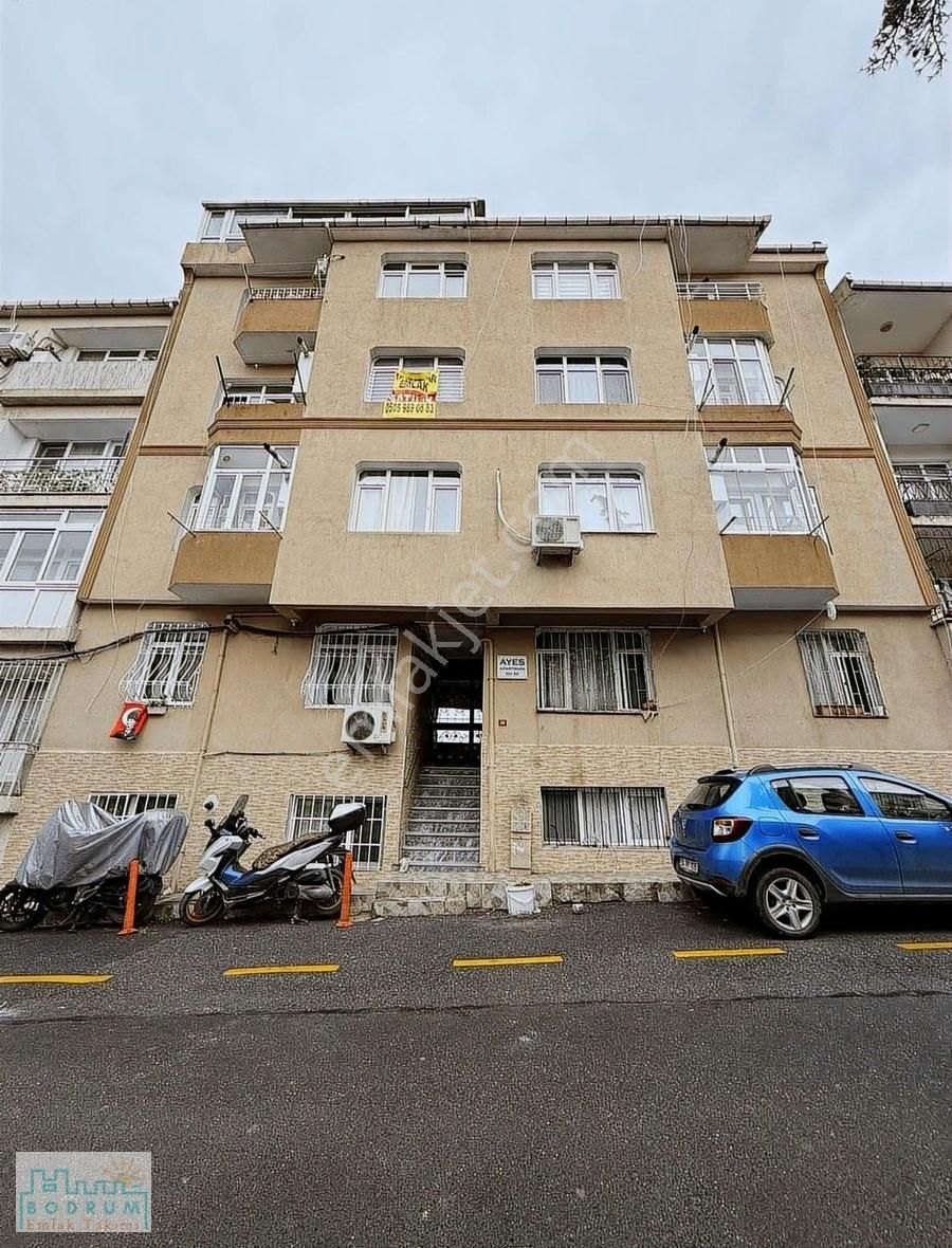 İstanbul Fatih Havalimanına Yakın Kiralık Daire Fatih Vatan Caddesi Topkapı Harika Manzara 4+1 Kiralık