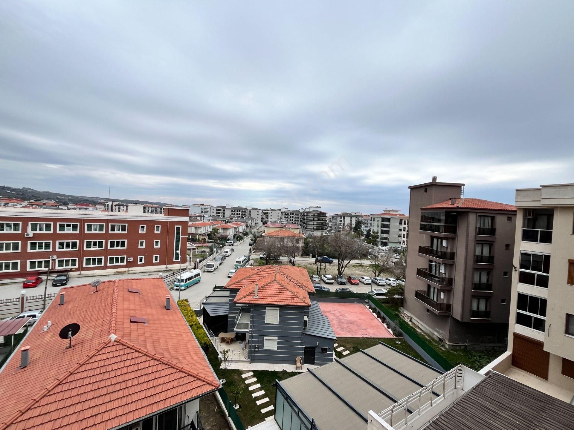 Seferihisar Hastane Yolu Üzerinde, Genç Binada Geniş 2+1 Satılık Daire - Görsel 18