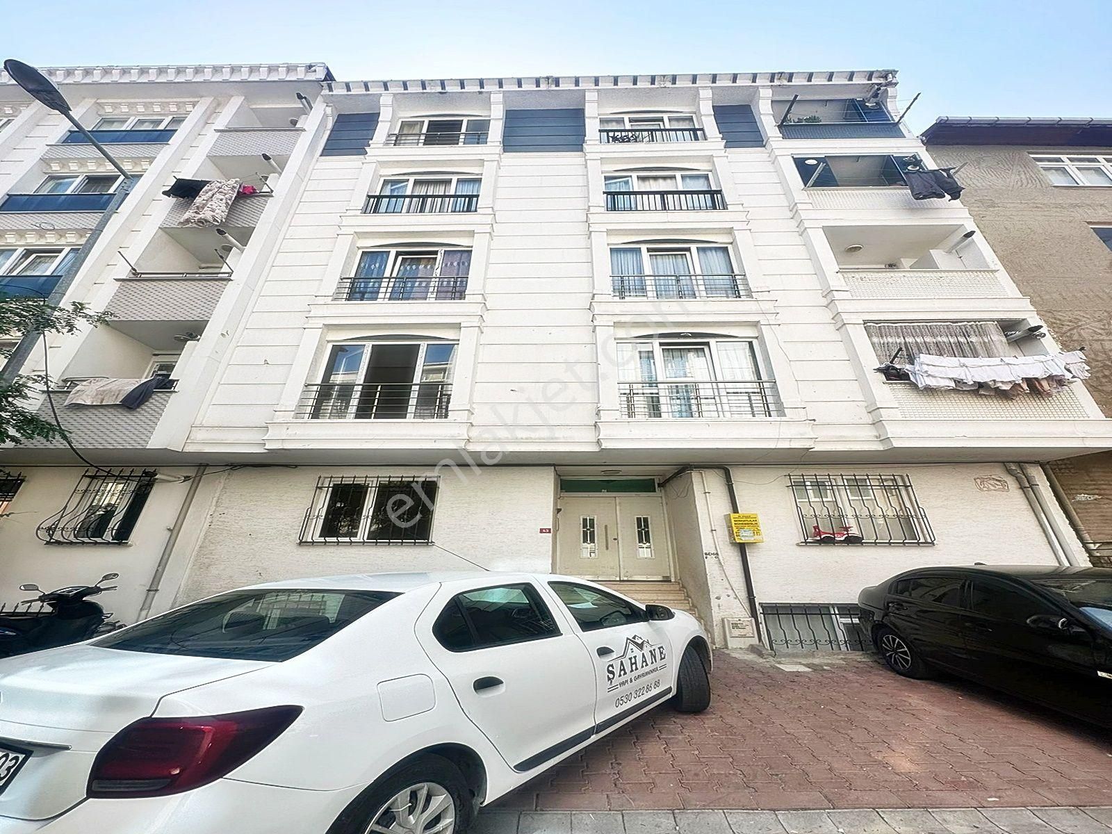 Esenyurt Çınar Metrobüse Yakın Kiralık Daire Şahane'den Çınar Mahallesi 1+1 Acil Kiralık!