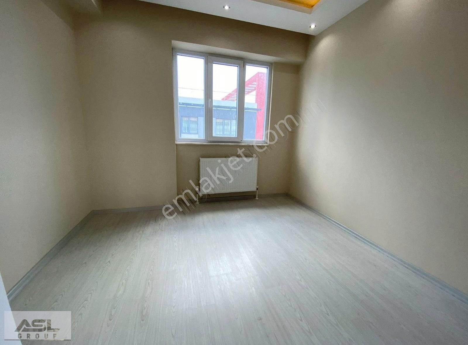 Küçükçekmece Fatih Satılık Daire Asl Den Fatih Mah. Full Göl Manzaralı 3+1.130m2 14.kat Daire...