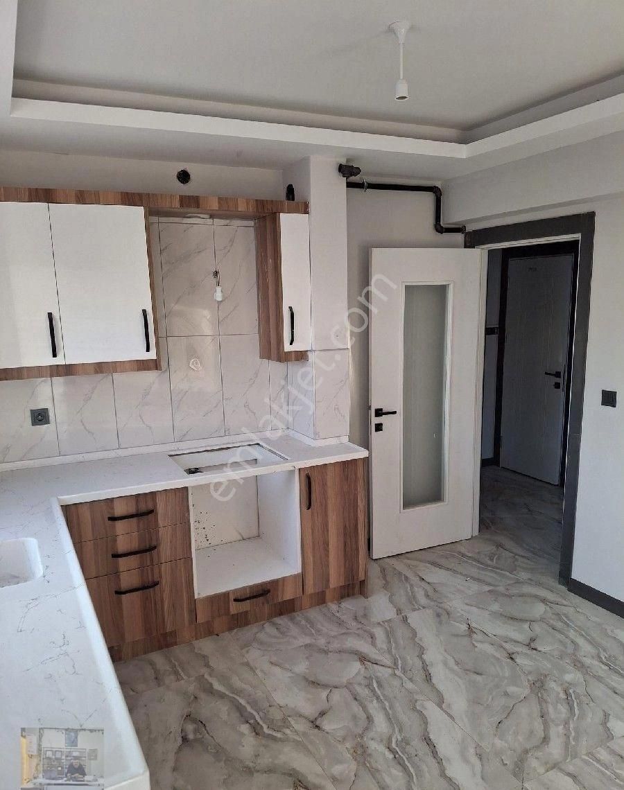 Sincan 29 Ekim Satılık Daire Ankara Sincan Yenikent 29 Ekim Mahallesinde 4+1satılık Lux Daire