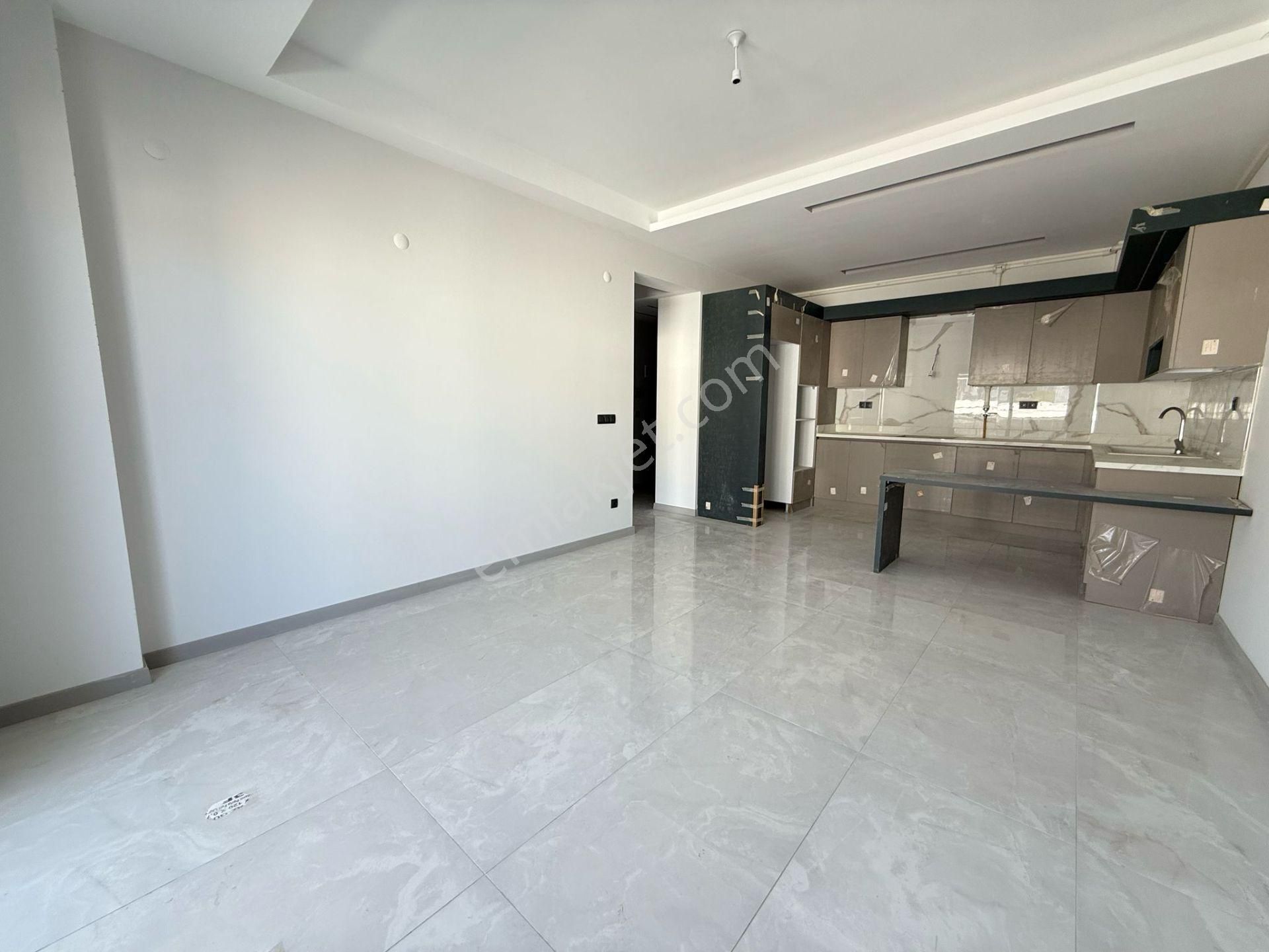 Merkezi Konum-7/24 Guvenlık-acık/kapalı Havuz-otopark-hamam-sauna-yerden Isıtma-yeni-lüx-2+1 - Görsel 21