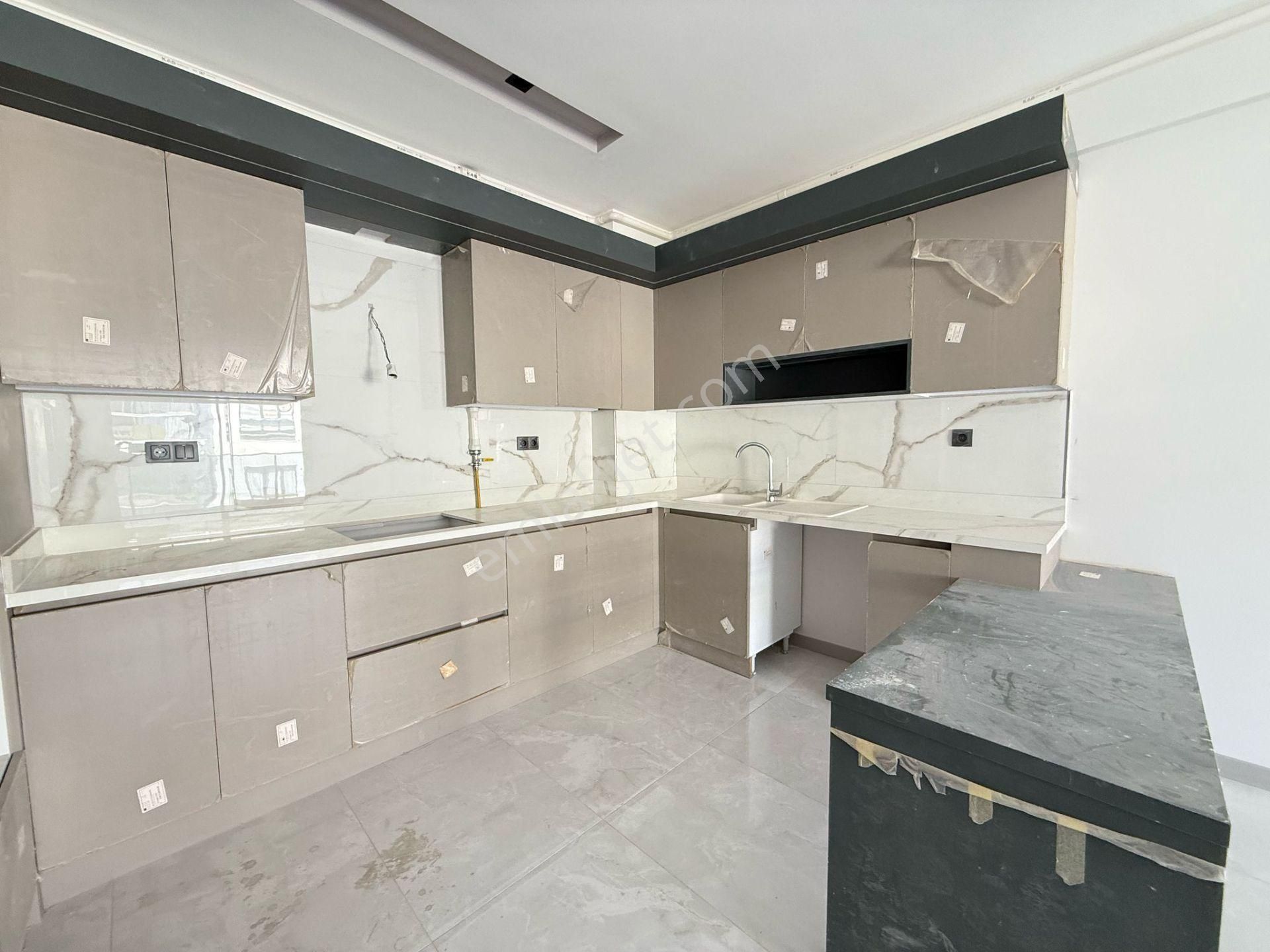 Merkezi Konum-7/24 Guvenlık-acık/kapalı Havuz-otopark-hamam-sauna-yerden Isıtma-yeni-lüx-2+1 - Görsel 22