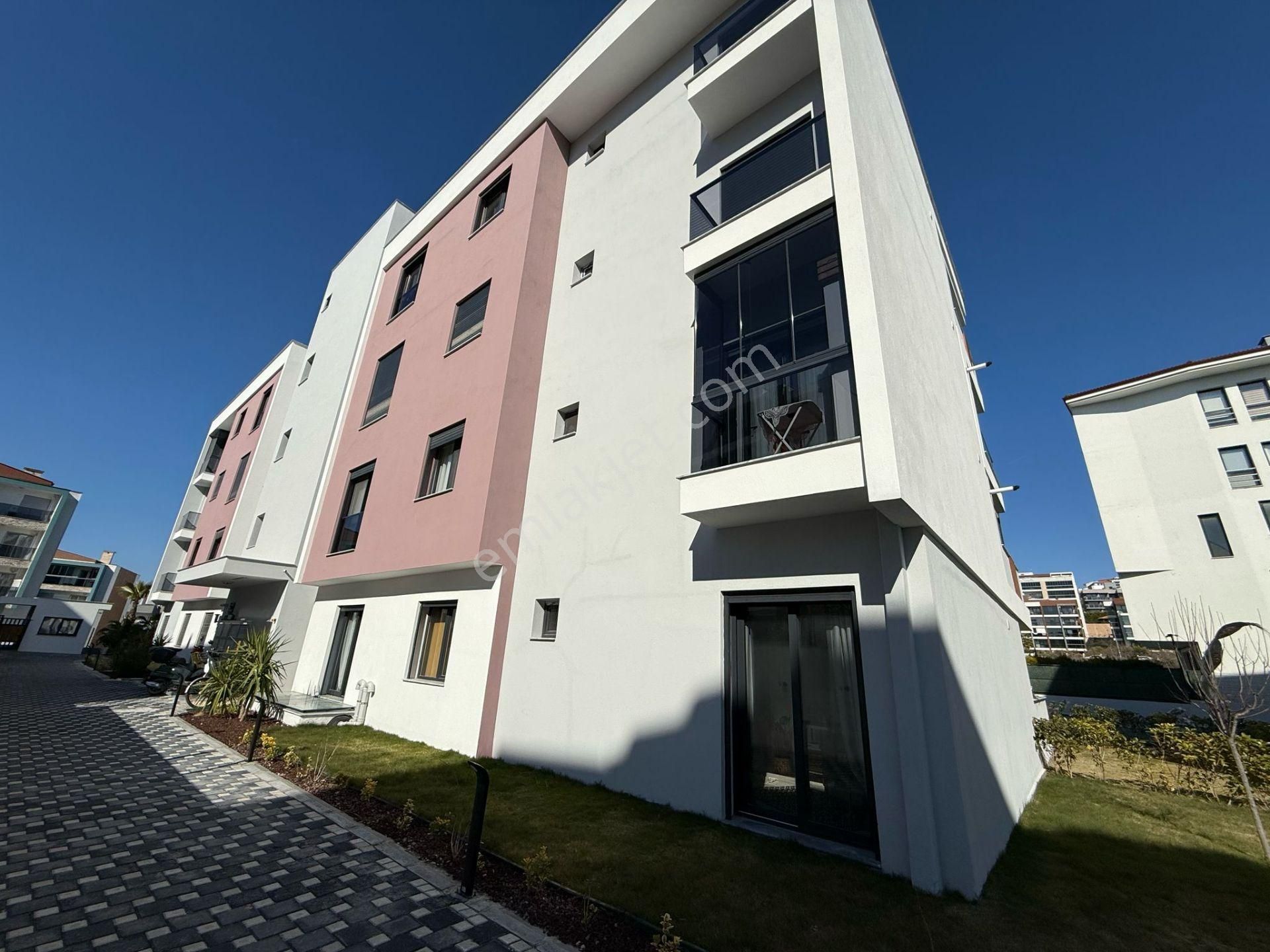 Merkezi Konum-7/24 Guvenlık-acık/kapalı Havuz-otopark-hamam-sauna-yerden Isıtma-yeni-lüx-2+1 - Görsel 6