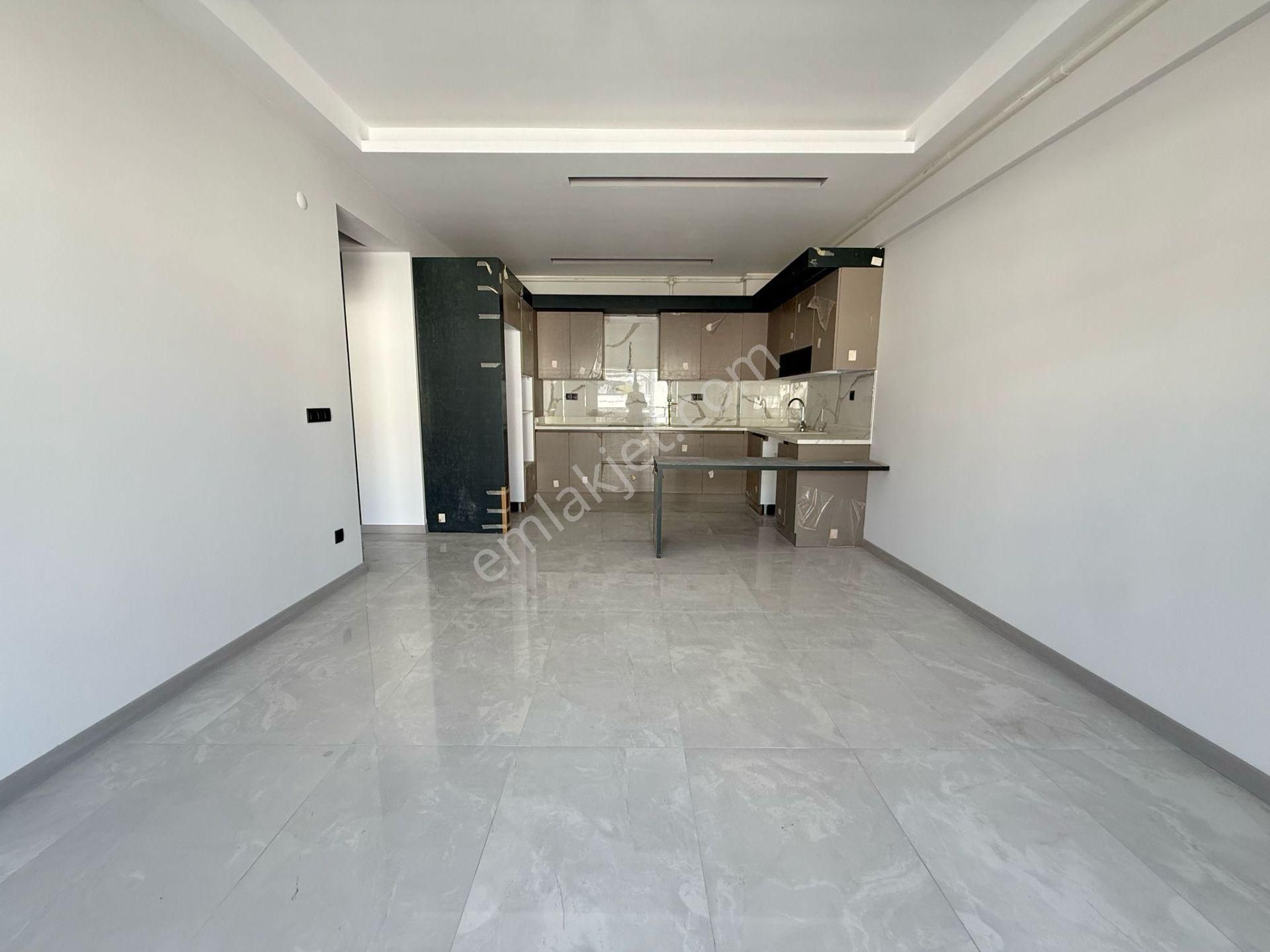 Merkezi Konum-7/24 Guvenlık-acık/kapalı Havuz-otopark-hamam-sauna-yerden Isıtma-yeni-lüx-2+1 - Görsel 15